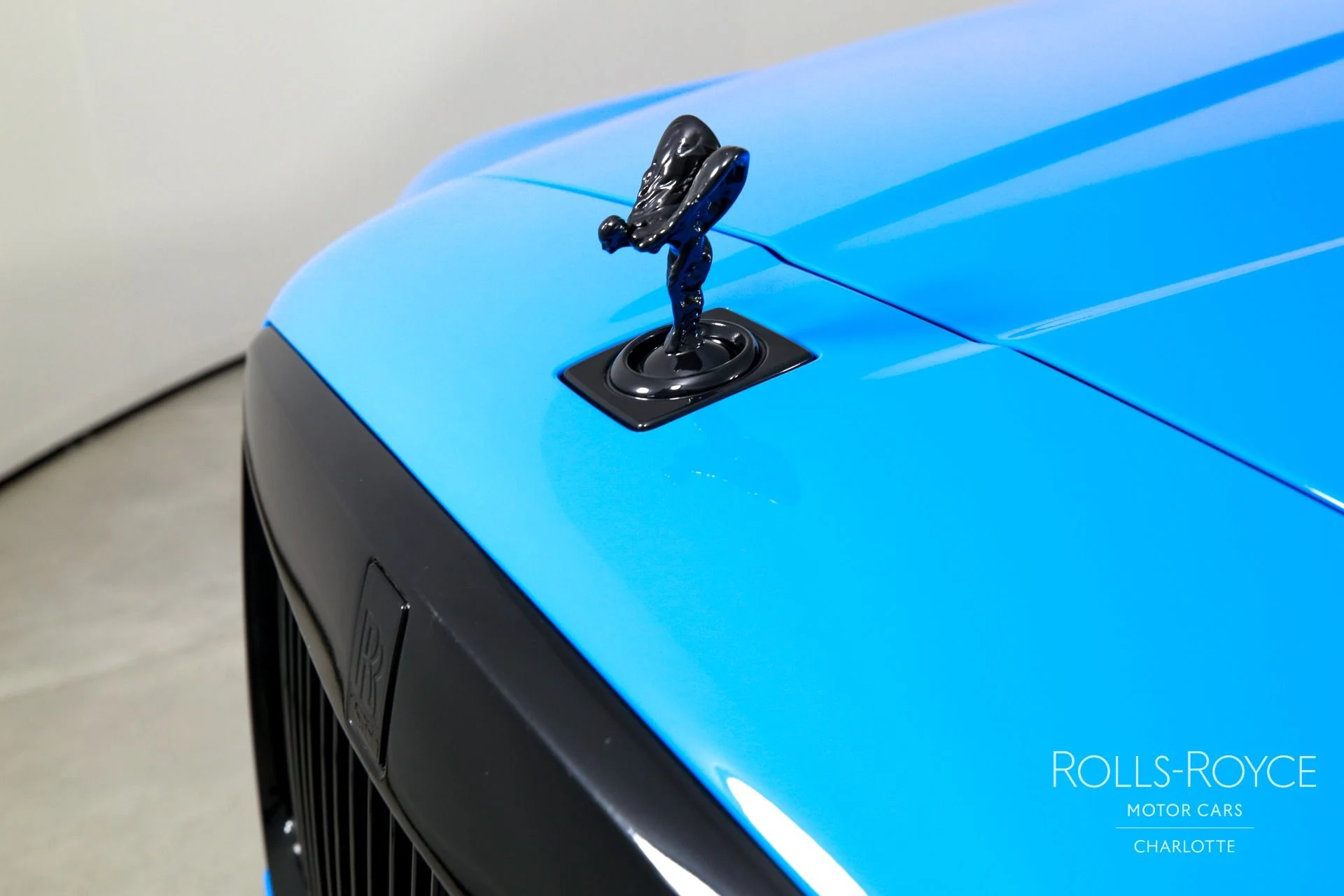 mph043_2856928588_Used_2023_Rolls_Royce_Cullinan_1771369577_3f15d51f1b