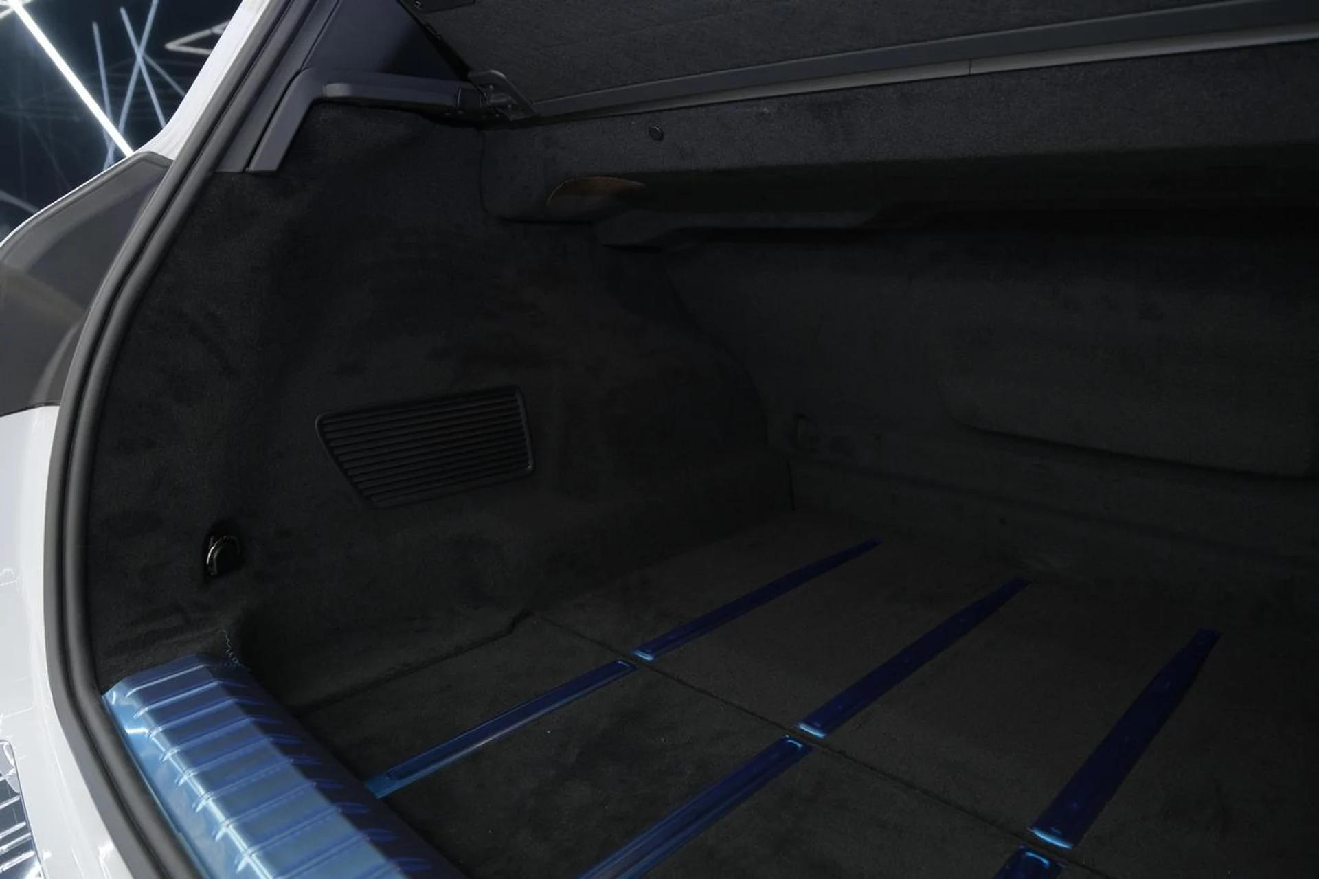 mph043_2859737579_4da4be3192dfedda3afd13db9c92846e_d16c96a486