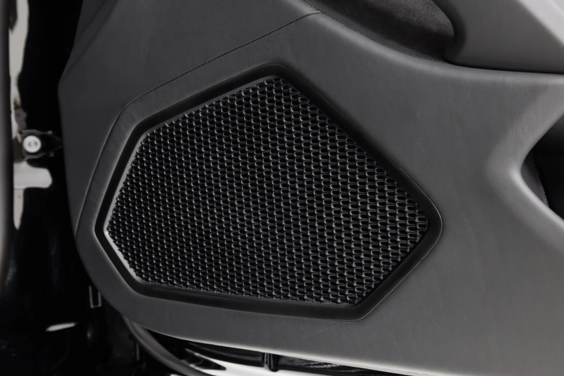 mph043_287078551_Used_2023_Lamborghini_Huracan_EVO_1790005631_c793cf06ec
