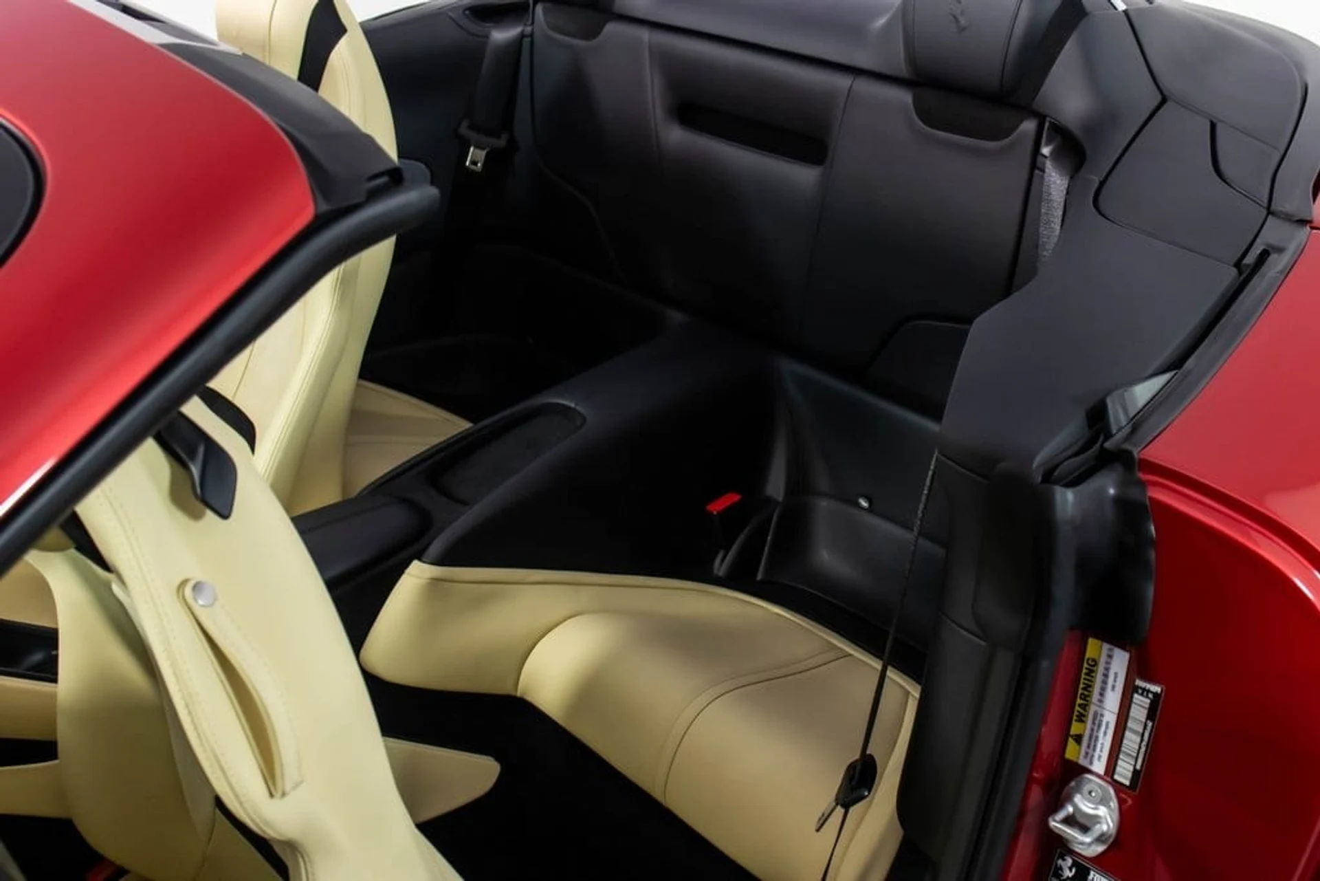 mph043_2875594170_8188636a63845f37285c34300b2a8f13x_faa56761a8