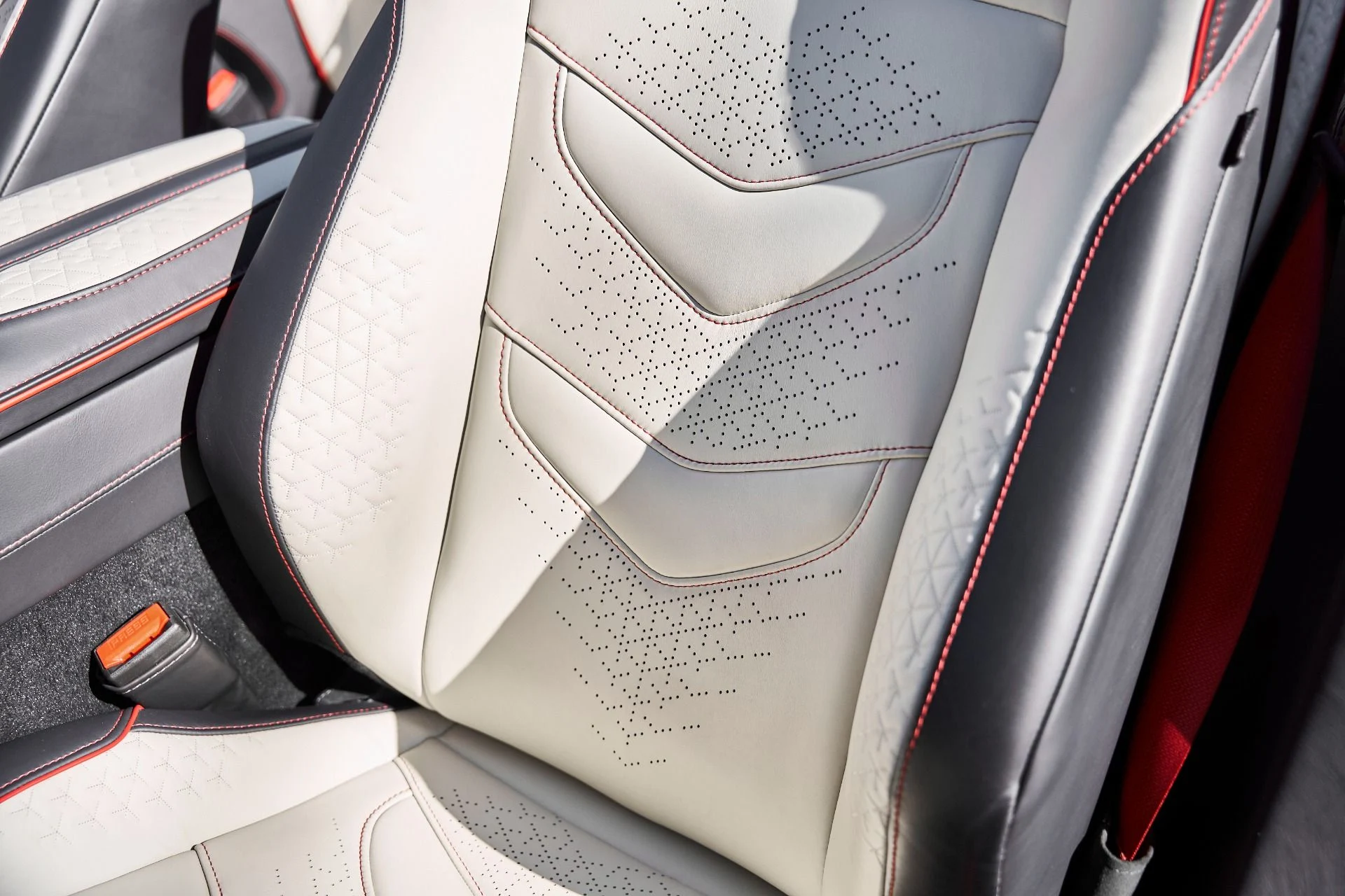 mph043_288356770_Used_2023_Aston_Martin_DBS_Volante_1770513077_03d22abceb