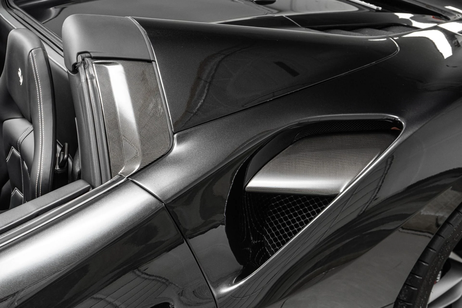 mph043_2890426053_Used_2018_Ferrari_488_Spider_Extensive_Carbon_Fiber_Trim_Low_Miles_1776720034_da5970899e