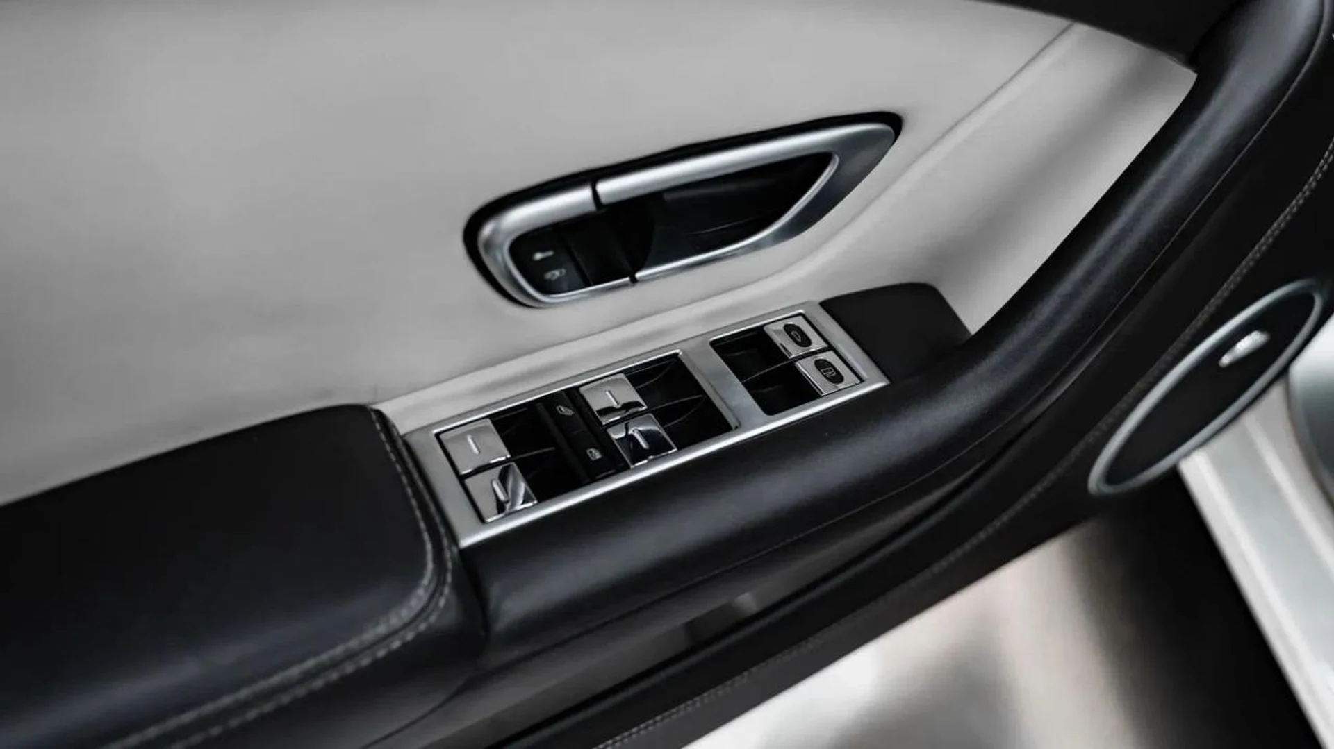 mph043_2908728166_ce7c08aab8d7a270c2e1dde0eabb1282_7cca79db67