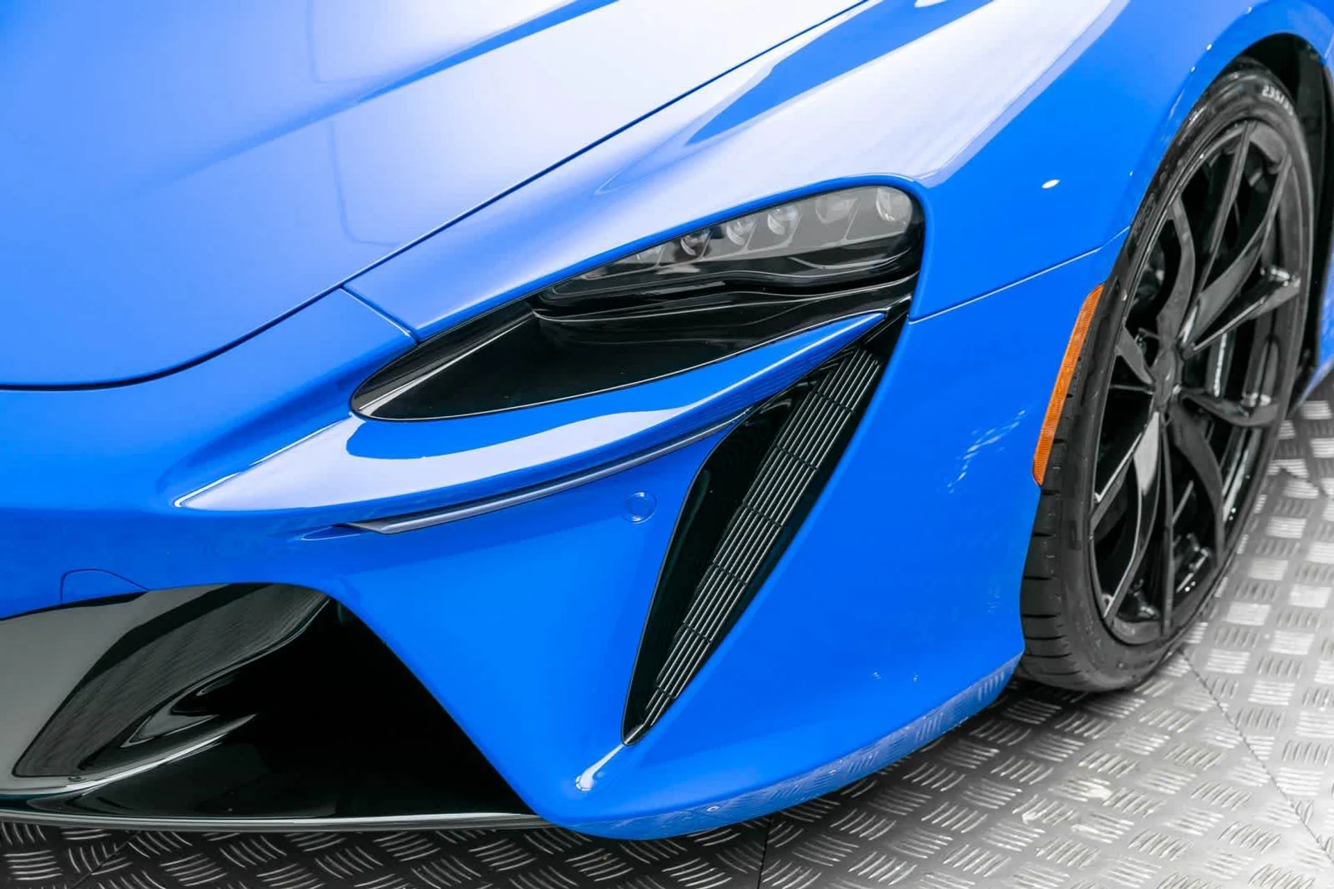 mph043_2918248028_44_bcafd2e710