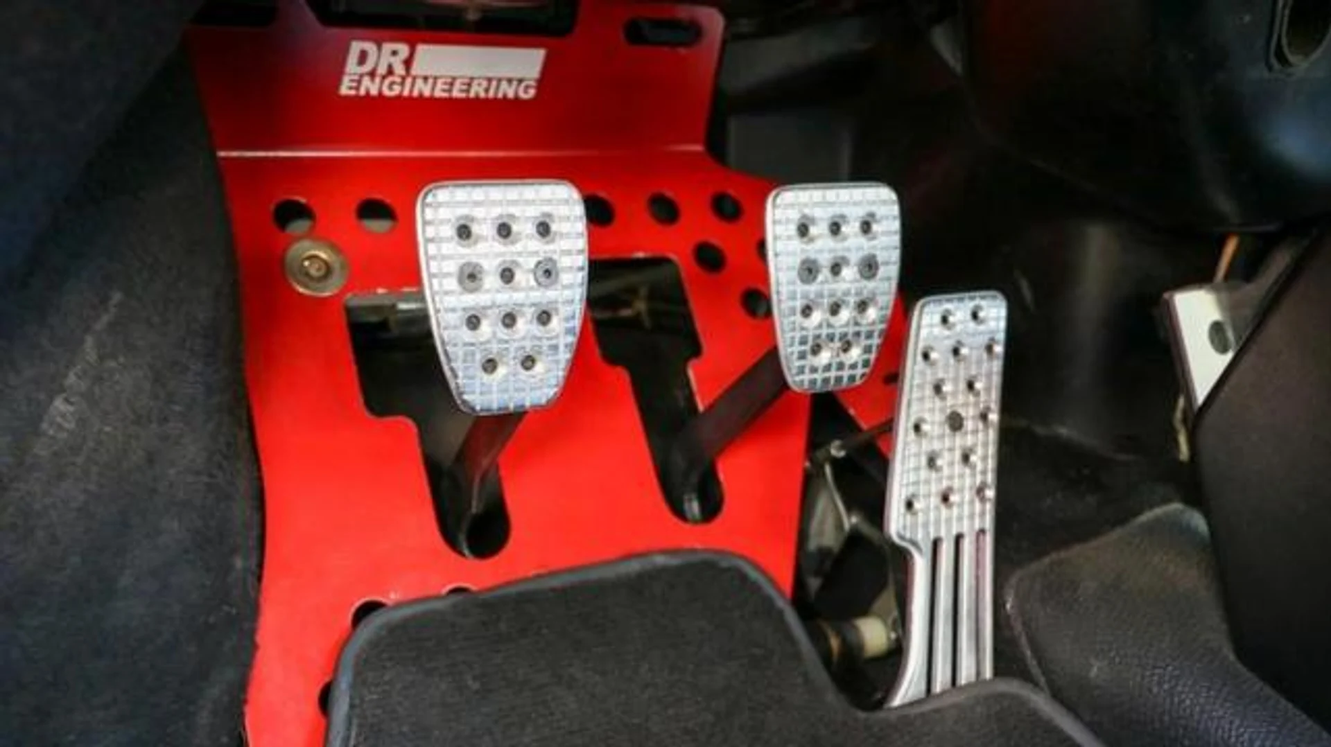 mph043_2921690354_al_C5p1_fmhlz_N_Bd_O_r_Rb_W1_BIE_20108150be