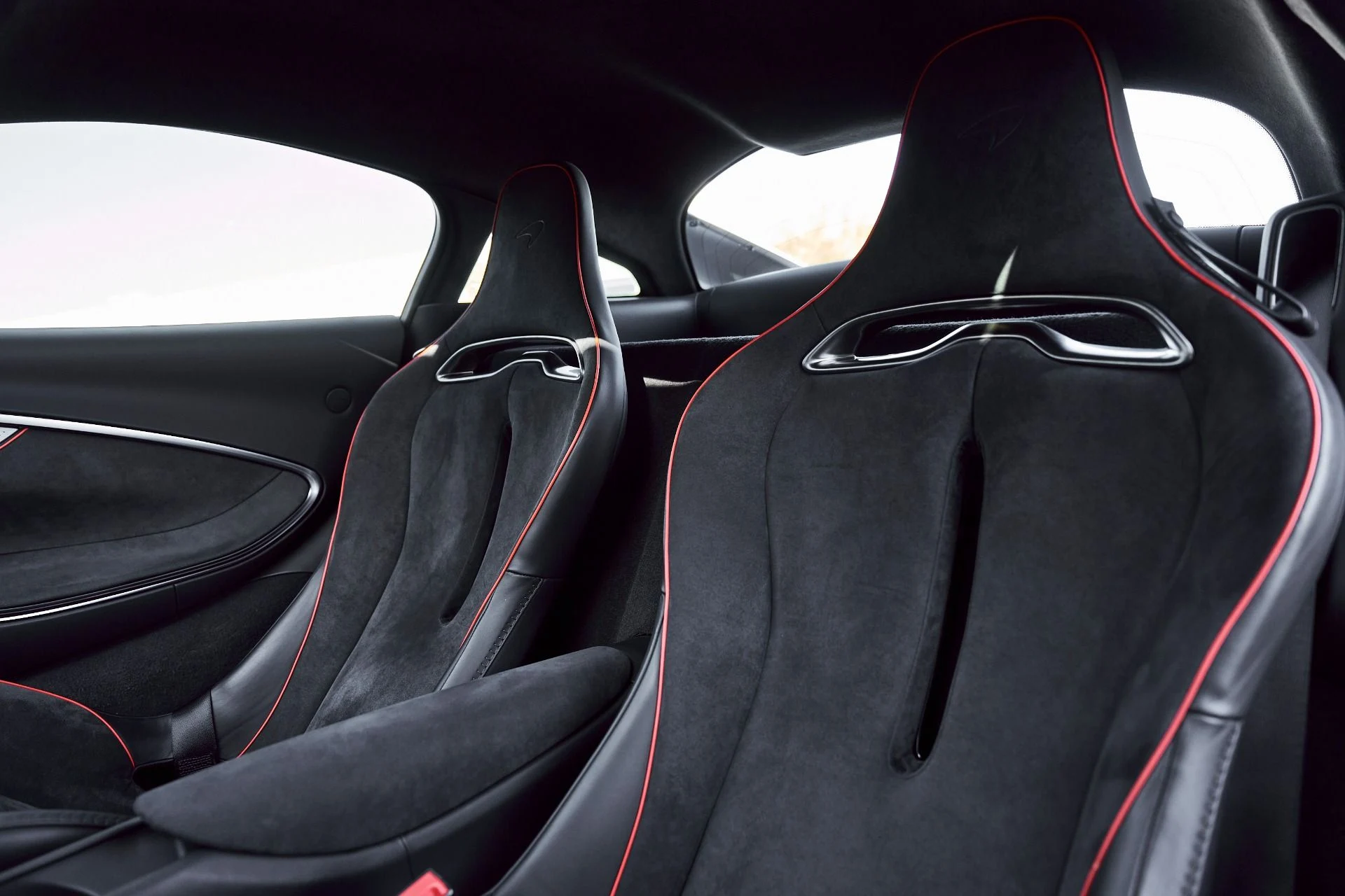 mph043_2937726596_Used_2023_Mc_Laren_Artura_1773773934_ed6053ad83