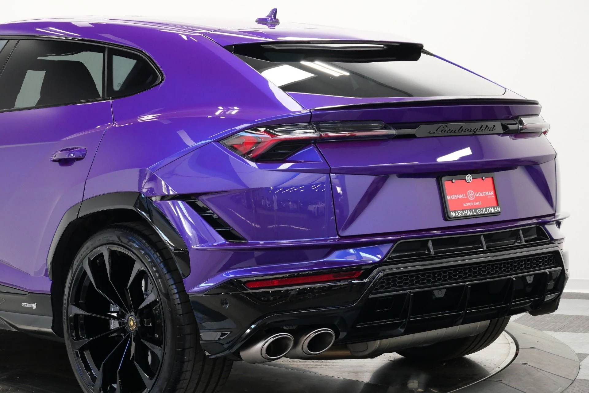 mph043_2938866142_Used_2023_Lamborghini_Urus_S_HIGHLY_Optioned_Ad_Personam_Paint_94_K_in_Options_1773247246_418717660a