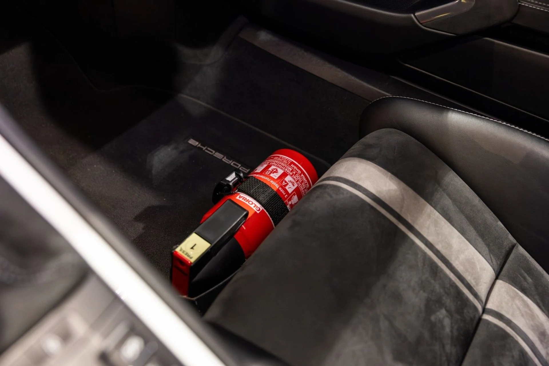 mph043_295018778_Iw_01ecbe4646