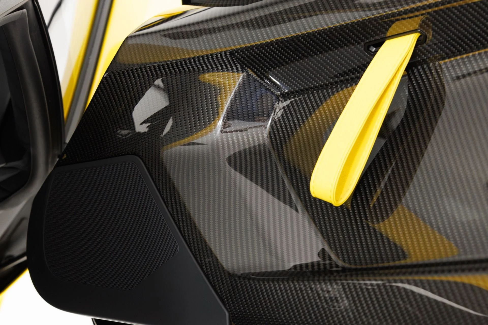 mph043_2986202882_Used_2016_Lamborghini_Aventador_LP_750_4_Superveloce_1785278593_ee80bf2feb