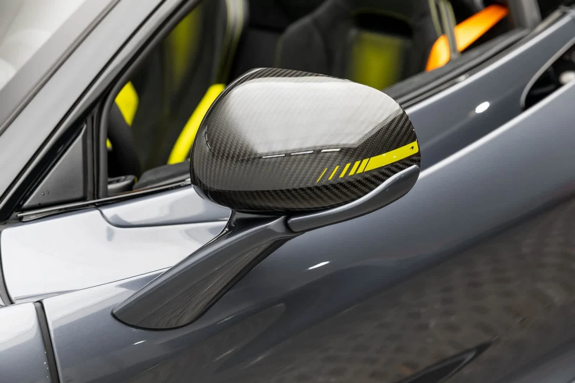 mph043_2991386119_44_6158a90f66