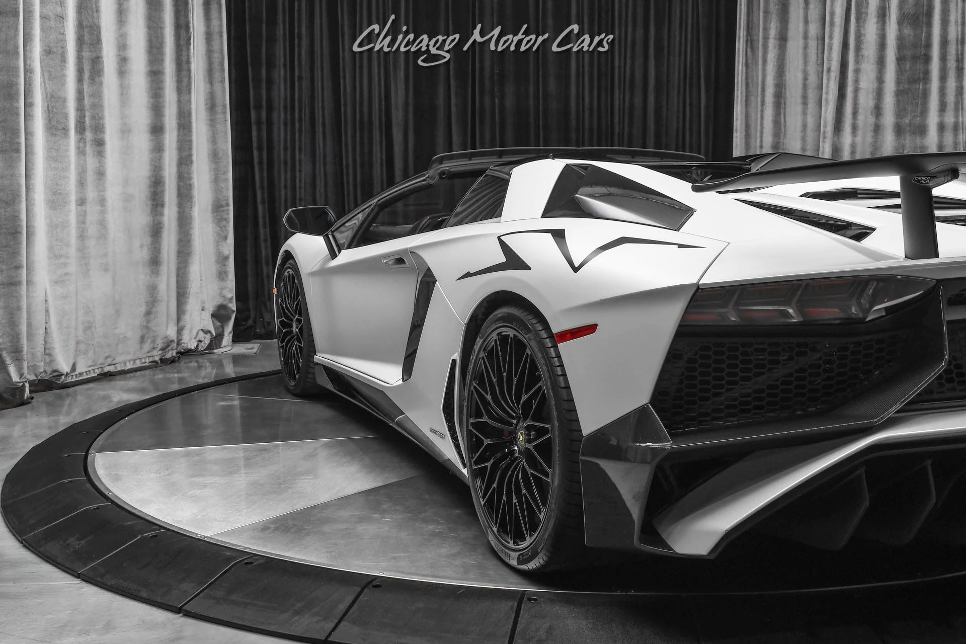 mph043_2992513294_7291_p44_l_1826d1a41d