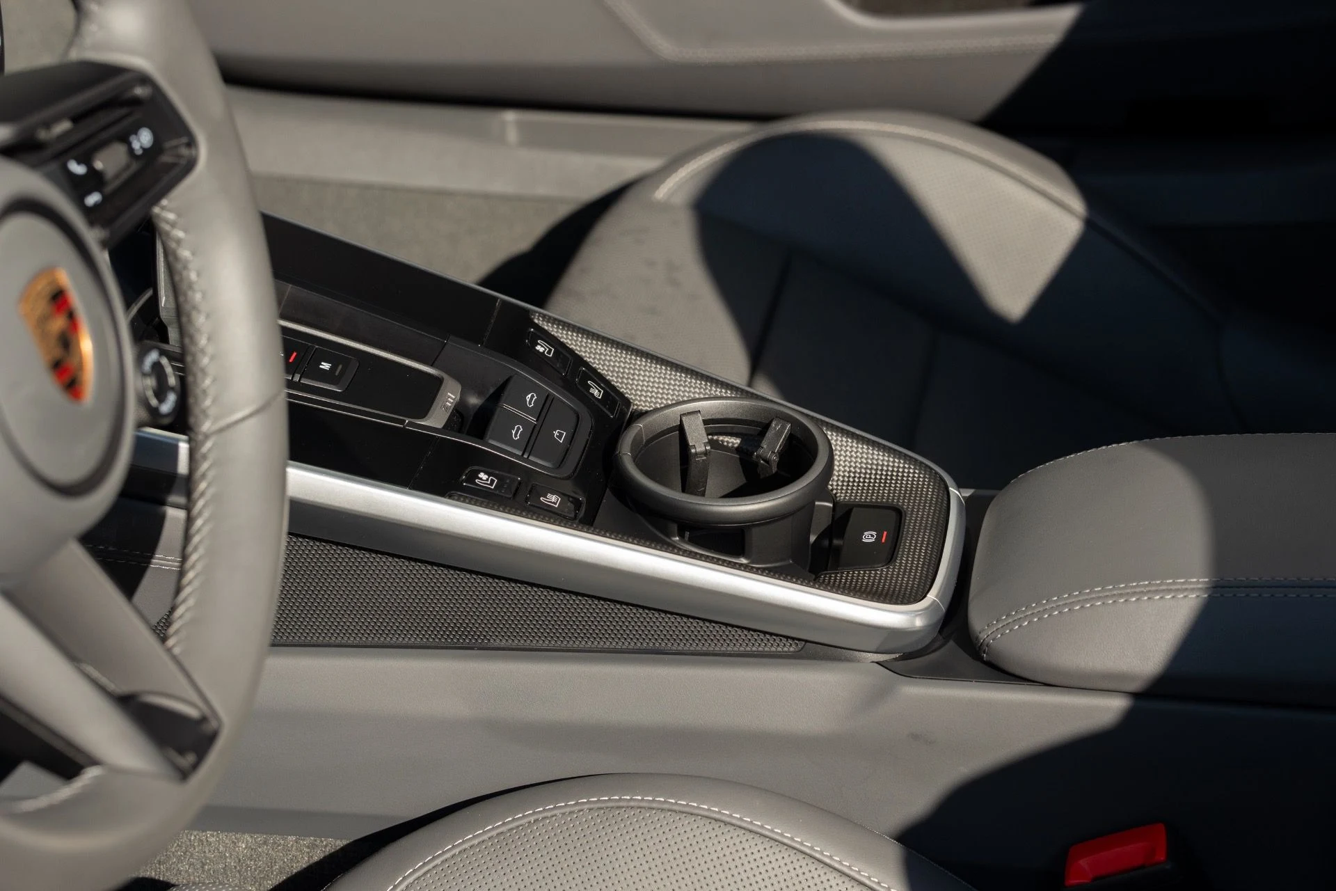 mph043_3006519331_Used_2023_Porsche_911_Turbo_S_1759285627_70a53e9abf