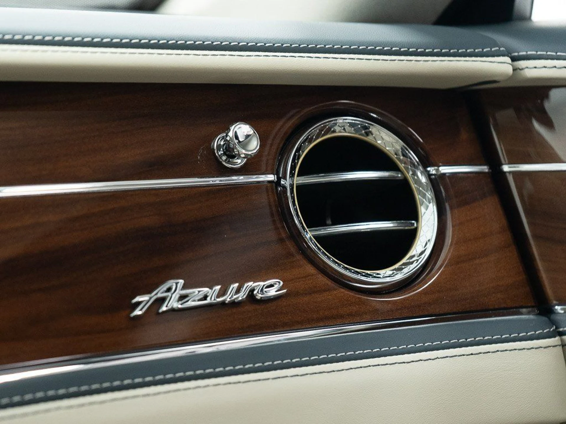 mph043_3034653169_e366b2c48327b3a153ff957e0a2048a5_31d10882c0