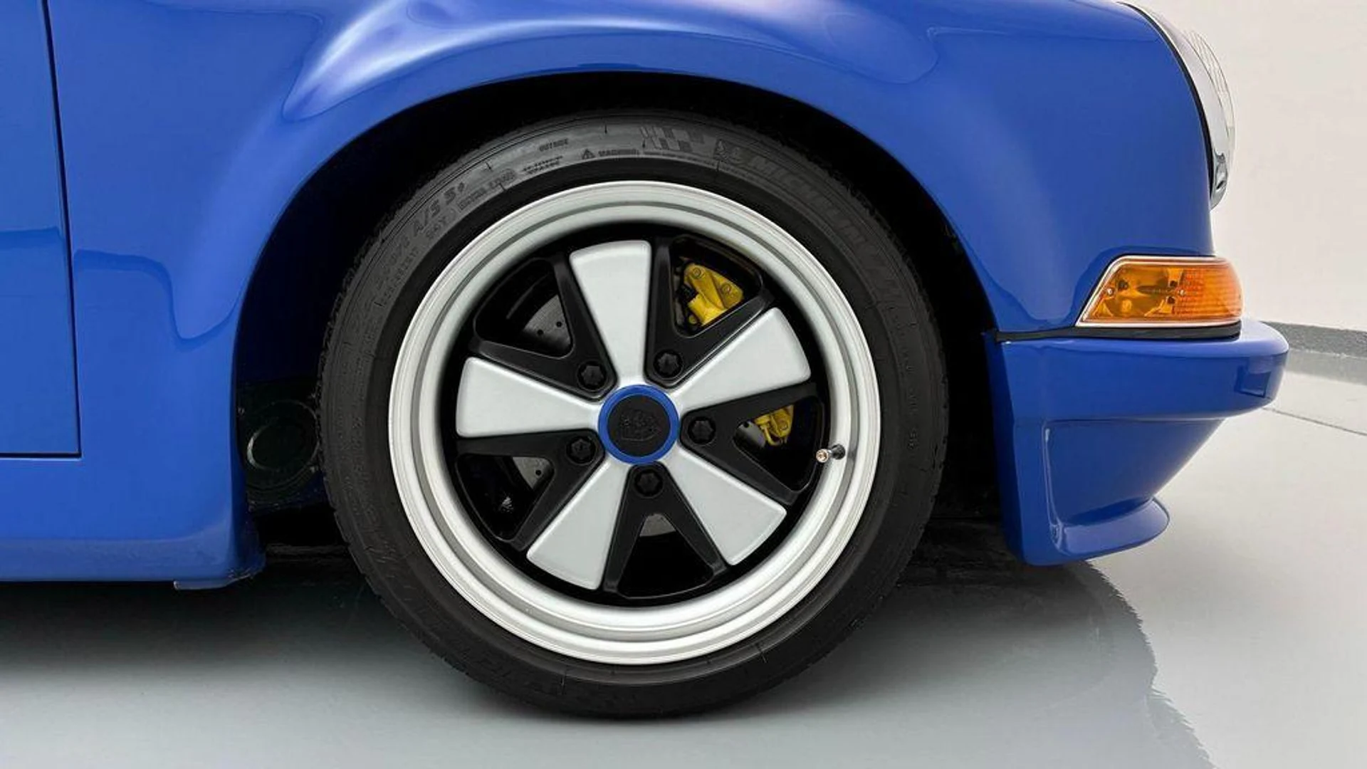 mph043_304577653_Vy_K_Kkpbh_I6d0p_J4_OU_Btf_Ms_Z_Rs_77b868cf04