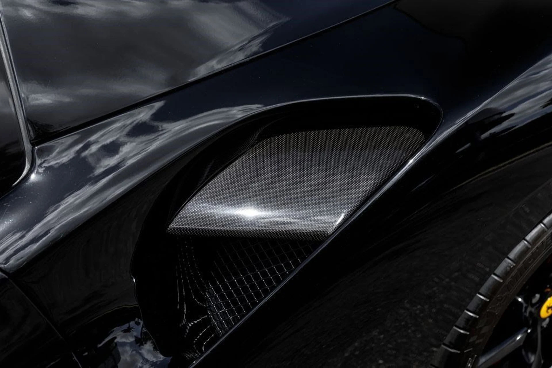 mph043_3051505322_b80f47358f432dc9010e9b0fa2e4158c_120d4f8a27