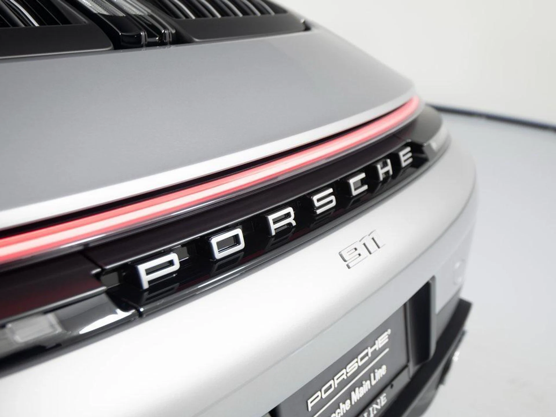 mph043_3070331133_ekyz_Euolk_Wm5_Y_Hzcf2_Upj_L1k_Ul_Q_b813931211