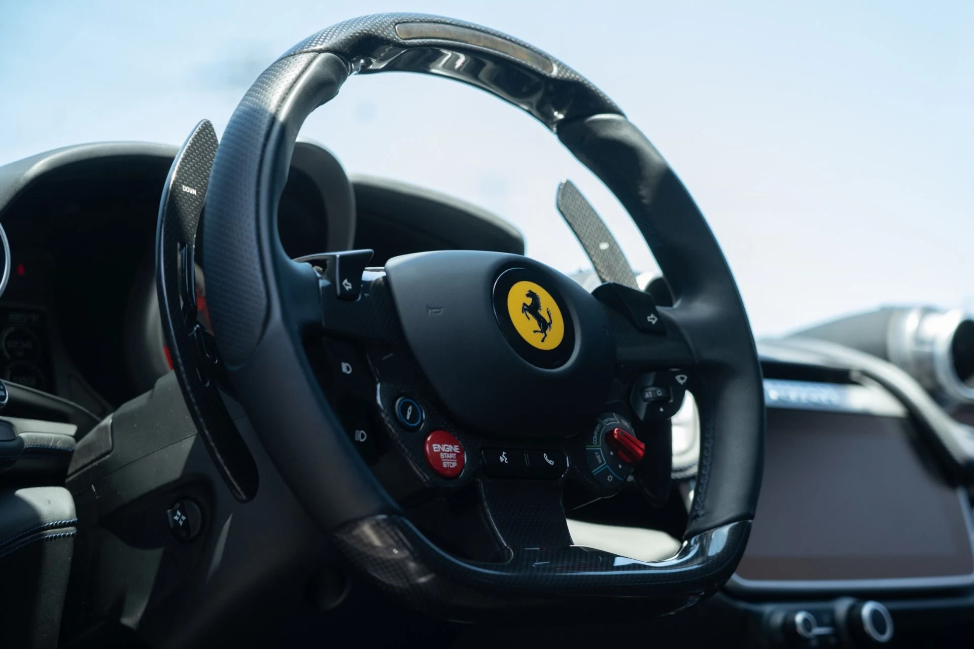 mph043_3081745568_Used_2017_Ferrari_GTC_4_Lusso_1755302053_119dd6549d