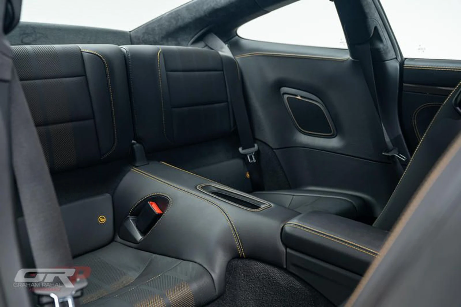 mph043_3082672956_A30_C25_FD_8_B80_4_ECC_BAC_5_CDD_2_ECE_36197_e054280d8d