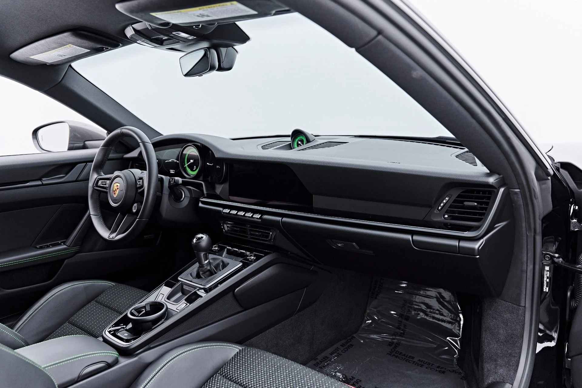 mph043_3088980204_Used_2024_Porsche_911_Carrera_T_1790639793_0483945105