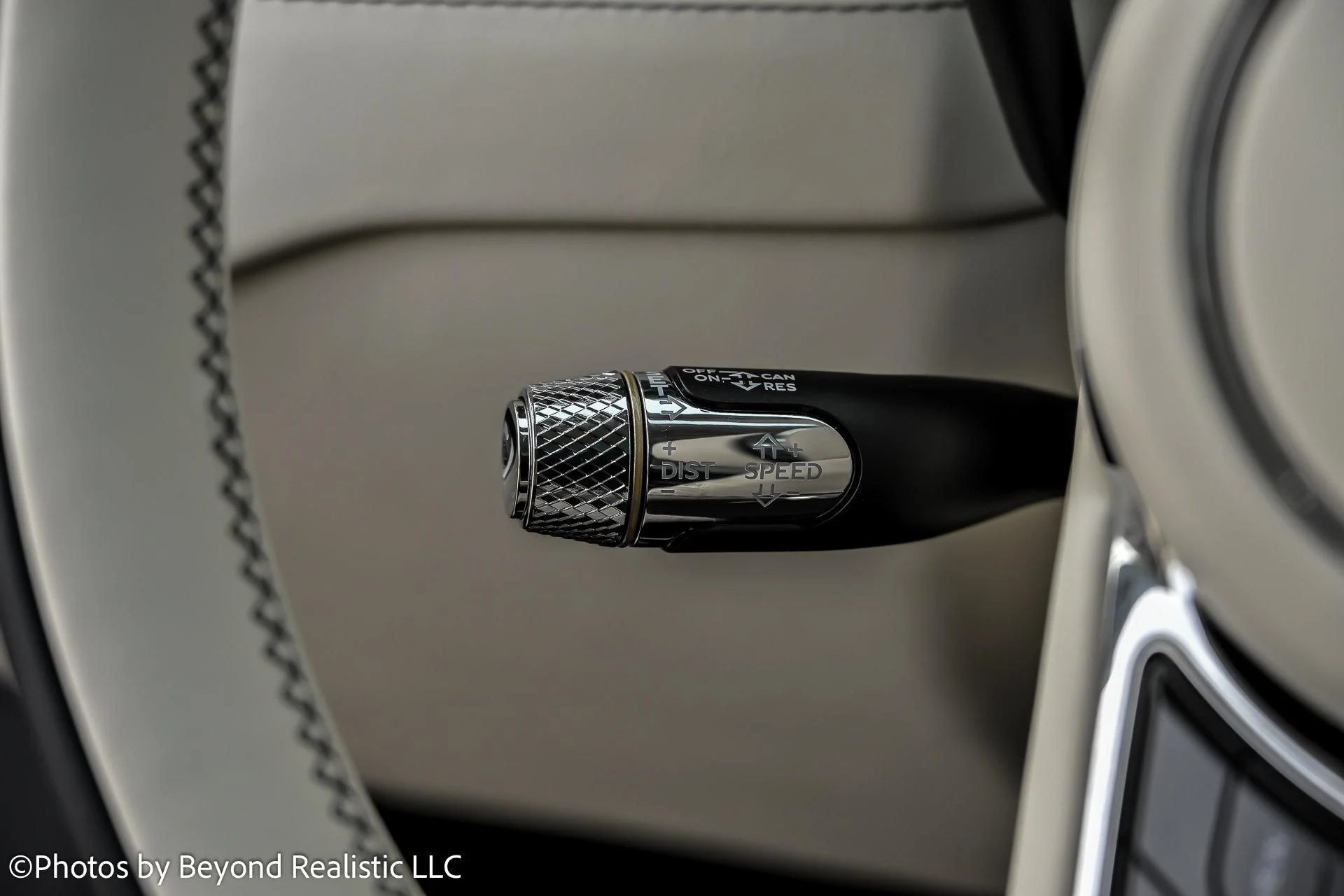 mph043_3090650070_Used_2022_Bentley_Flying_Spur_W12_1761810953_bb6bfdf2b1