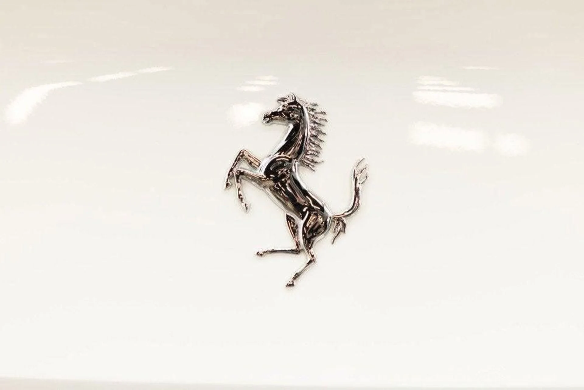 mph043_3097538853_Used_2016_Ferrari_California_T_1777368220_be8a1ec414