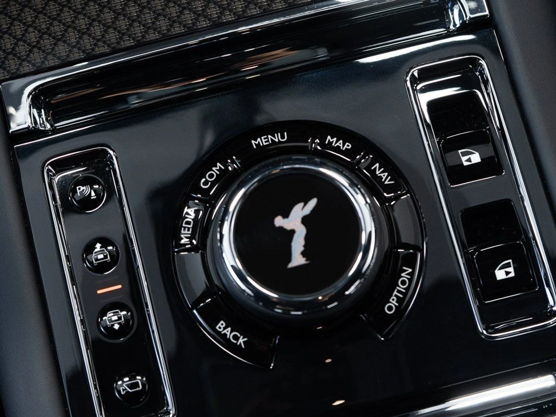 mph043_3119627272_415140c9cd920eb10e01b4eaef7c22ae_333b997085