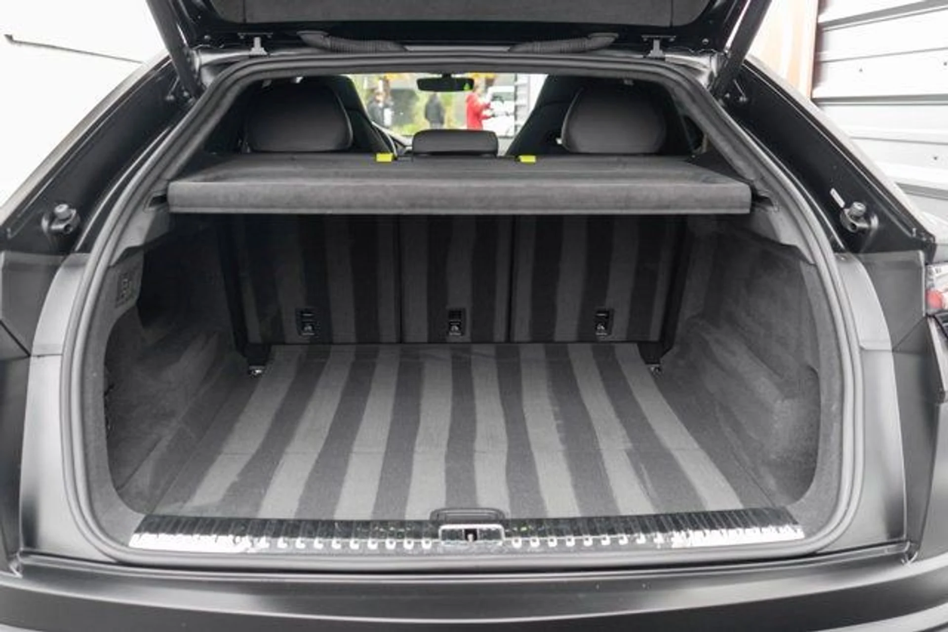 mph043_3131688988_44_8c80d79490