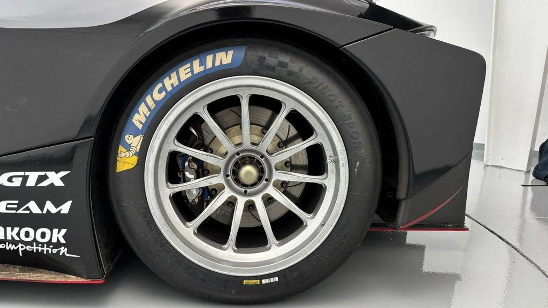 mph043_3143402195_K1135_U_Ucajoi_L1_FO_Sa8_V_Mf_Xs9_RU_862ae993d3