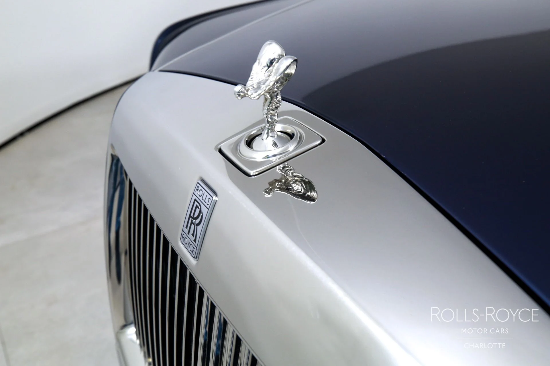 mph043_3143482879_Used_2020_Rolls_Royce_Phantom_1752871576_ac9e213179