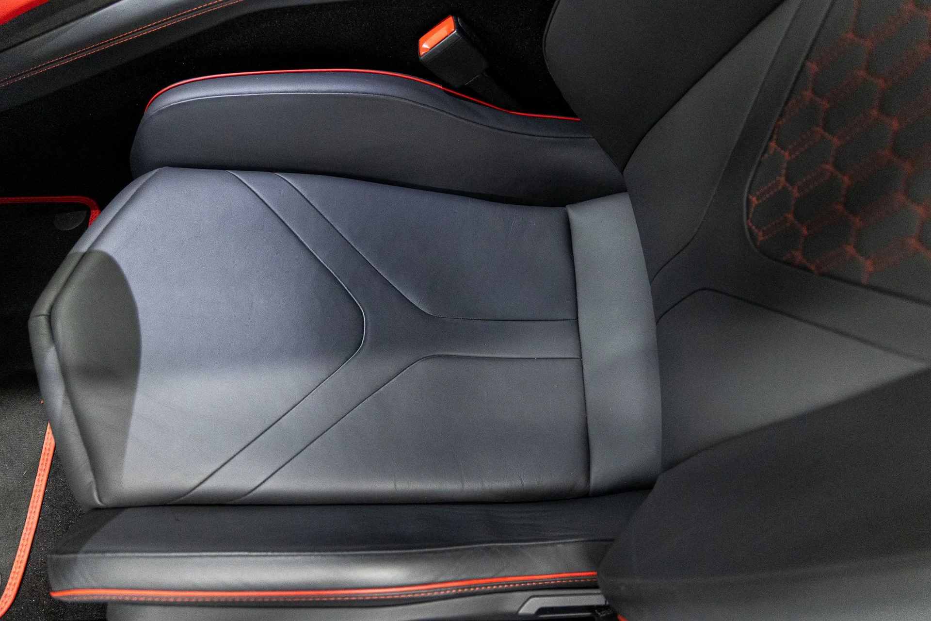 mph043_317966169_2ba881d1b4f209ed0063b5943720556dx_d6609167fa