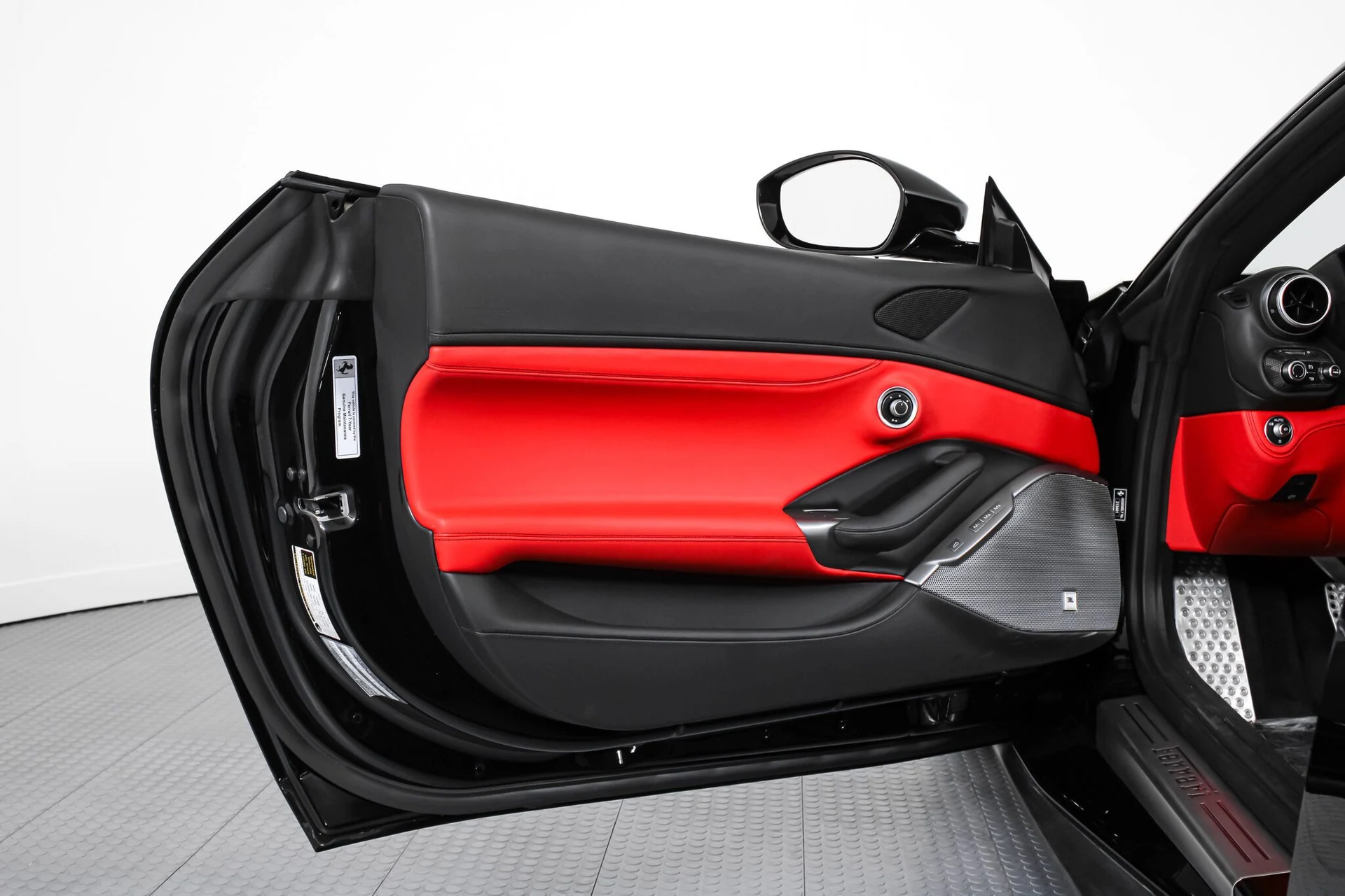 mph043_318117666_19e97cc480d9fb50bddfa01fbbd3fe9e_0ed812df09