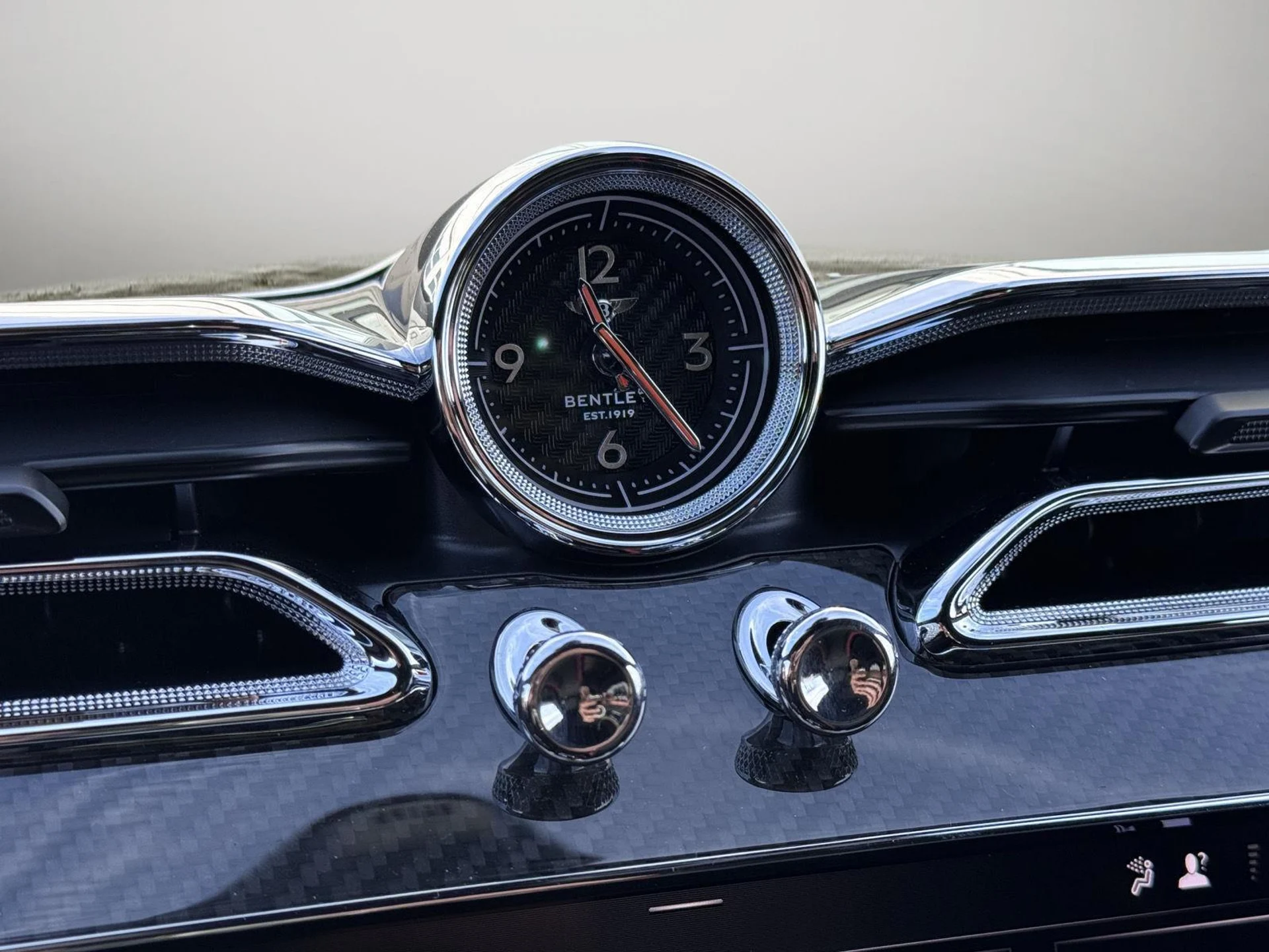 mph043_319263745_5880a322504ff11c0ddb45fea4847a42_59bf4e2ef8