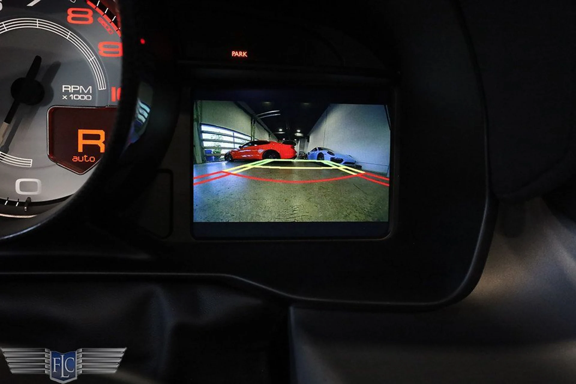 mph043_320346857_used_2023_ferrari_f8_spider_convertible_9689_22976410_44_1024_3d2141444f