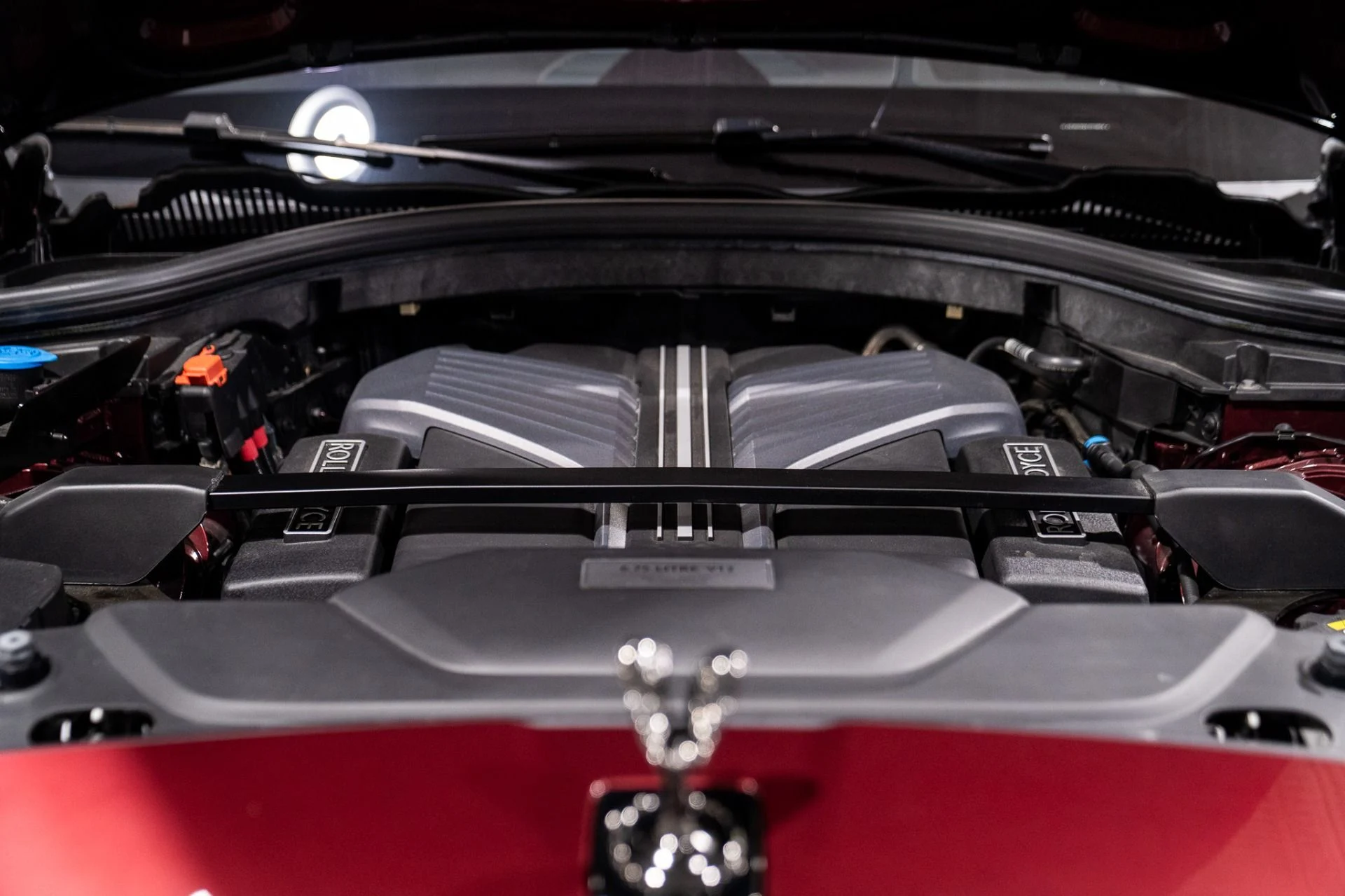 mph043_3211804340_Used_2022_Rolls_Royce_Black_Badge_Cullinan_Urban_Automotive_Widebody_HRE_wheels_1771025282_e08d06edbf