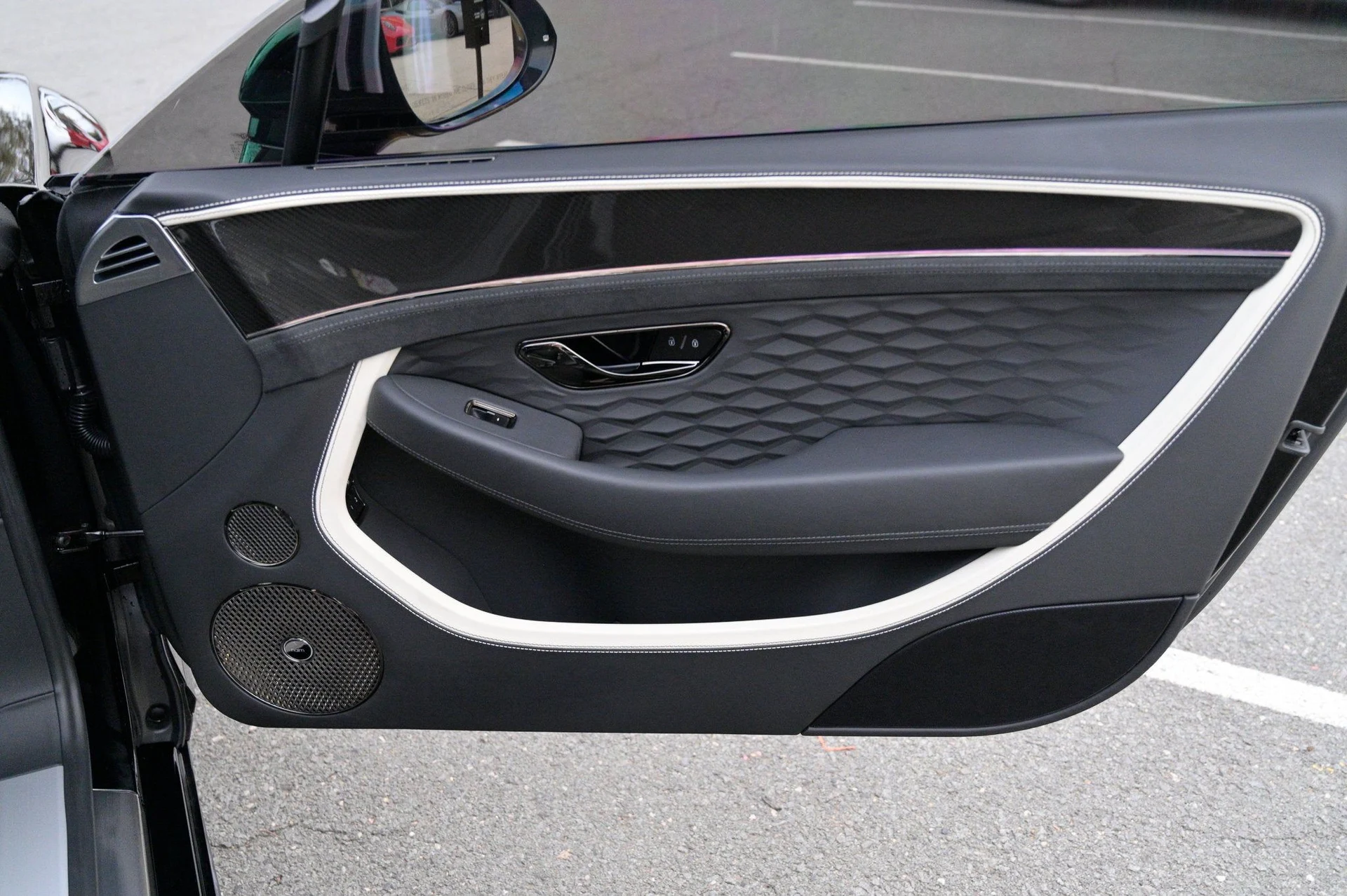 mph043_3212849038_acd6f41a8d8d4488bf3b94c5d4048d23_d3ae6b0879