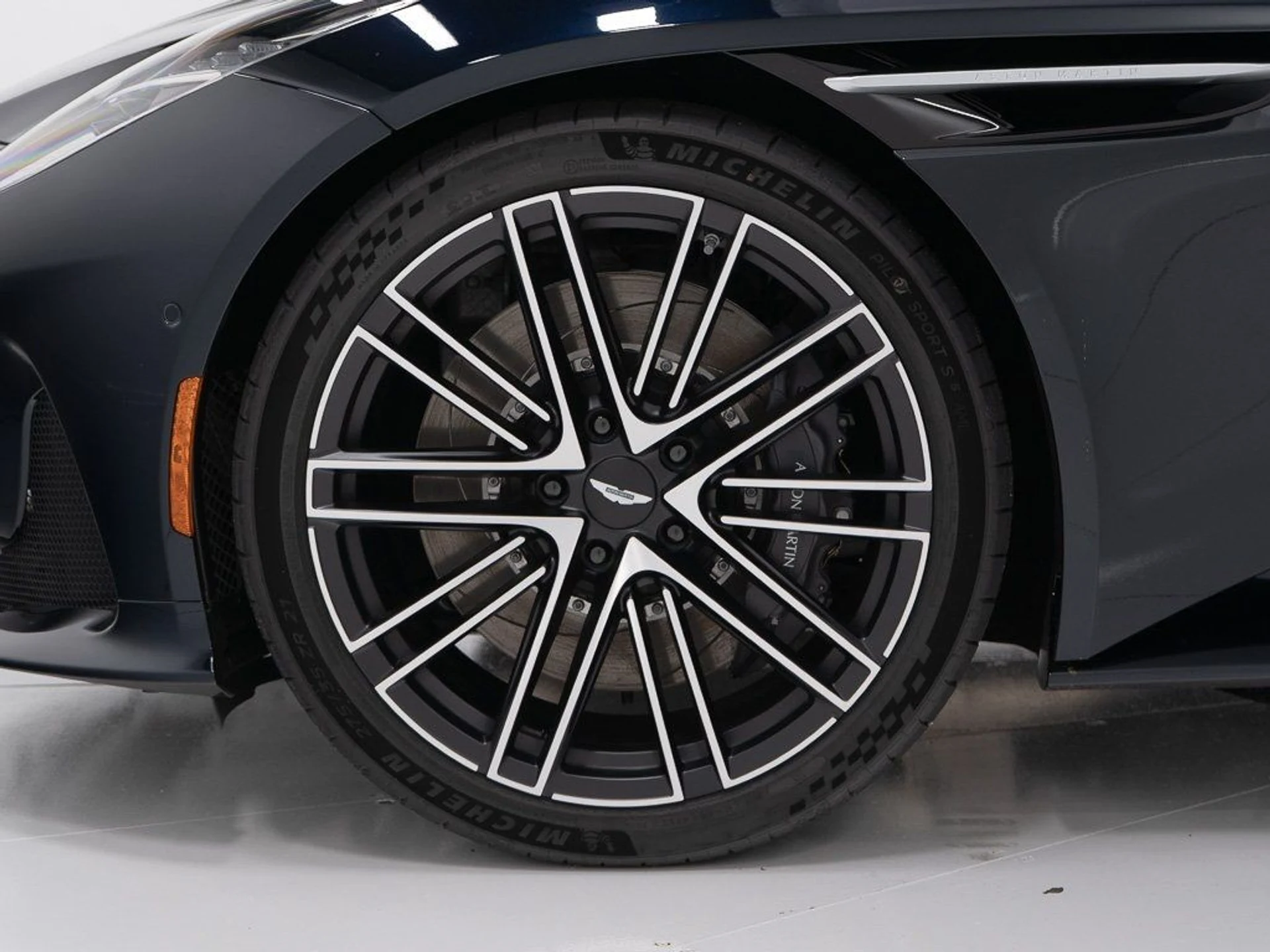 mph043_3217296279_0fcbe4301a373f9d00278789232c2657_a9766e3246