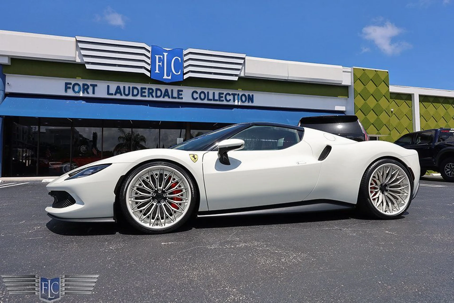 mph043_3236307858_used_2024_ferrari_296_gtb_coupe_6305_22701147_44_1024_8c97f38e49