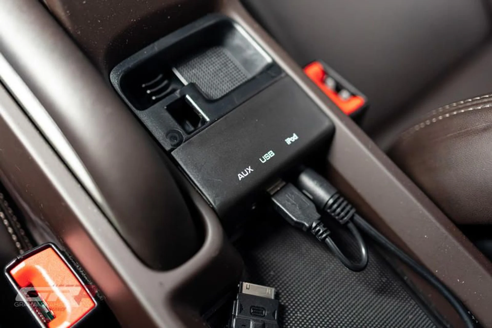 mph043_3248171700_3_EEFAF_70_F886_4_CC_5_B96_C_B99104419_B2_F_dc7eb3ba1b