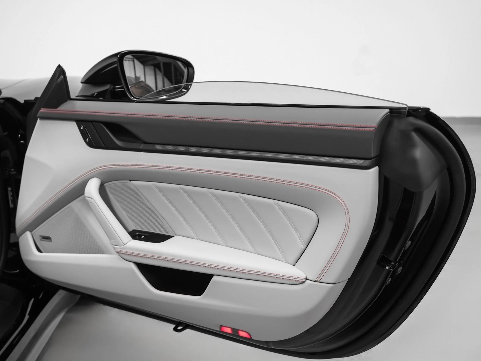 mph043_3262956291_44_6b31b65e31