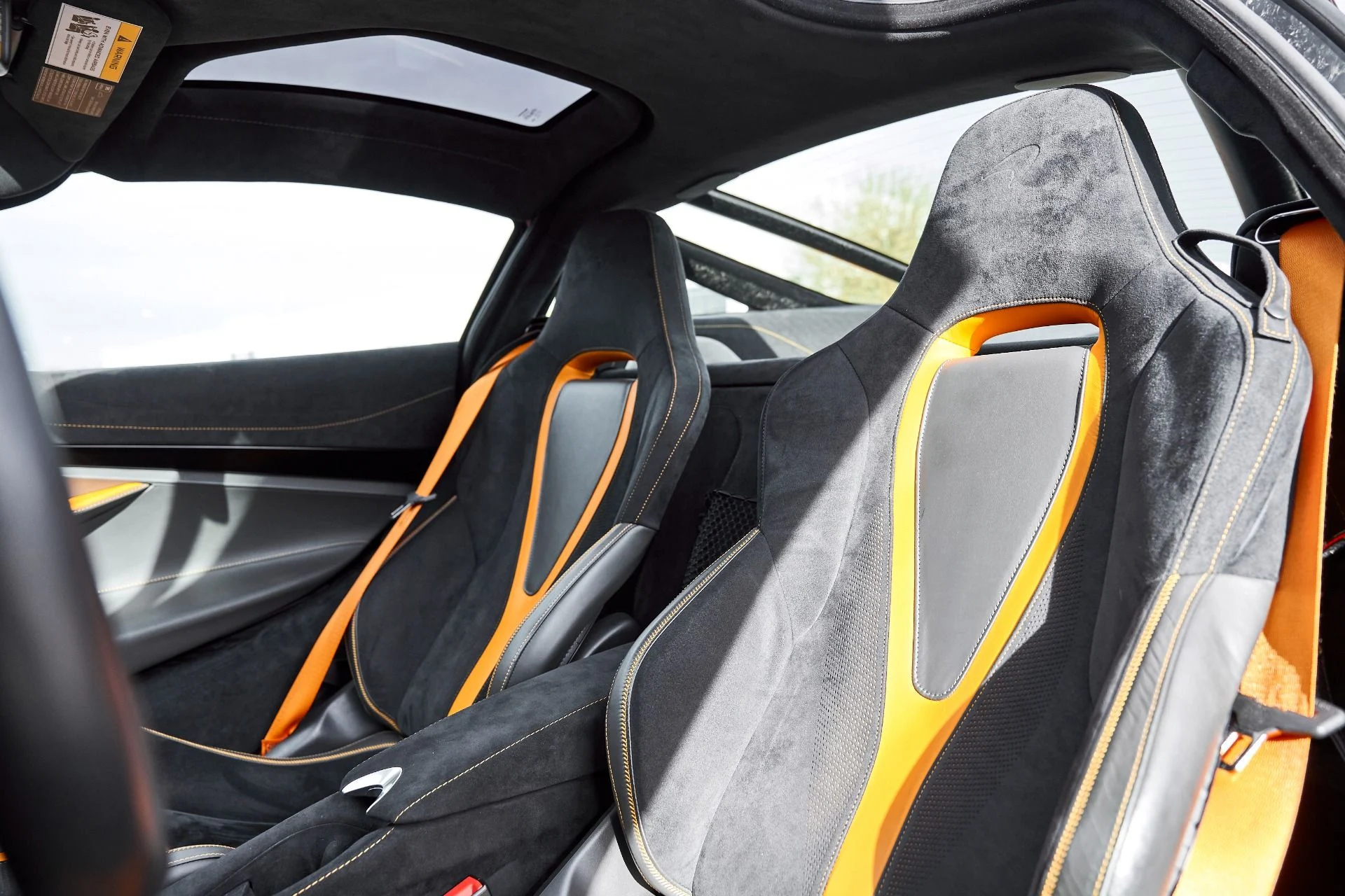 mph043_3279996451_Used_2018_Mc_Laren_720_S_Performance_1766270125_a26564cb7d