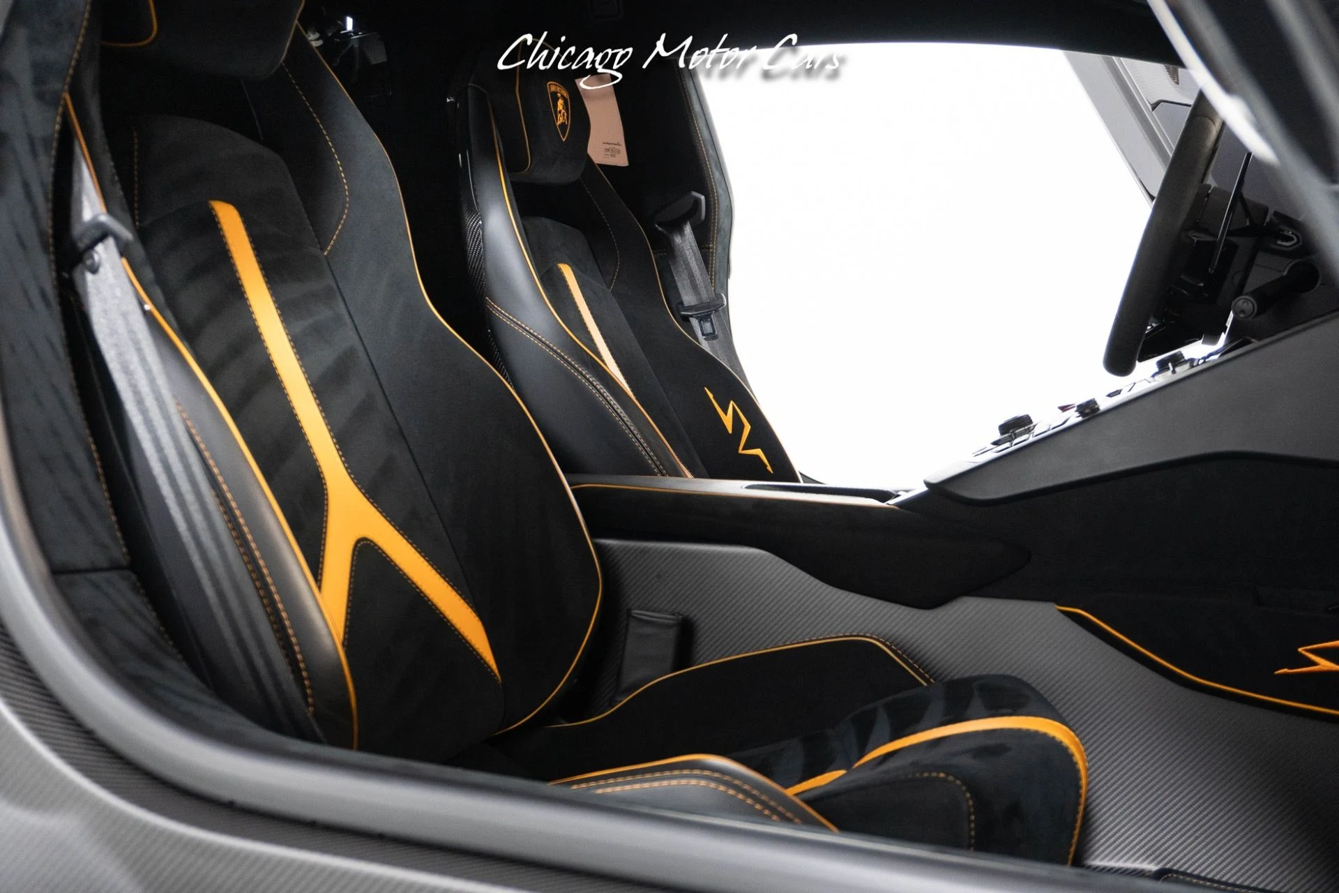 mph043_3286861730_13080_p44_l_5b23eb25dc