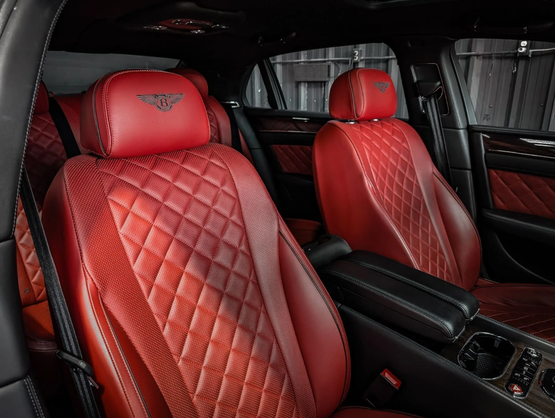 mph043_3295083378_36587952_06670_2017_bentley_flying_spur_037_d0e7e7bd48