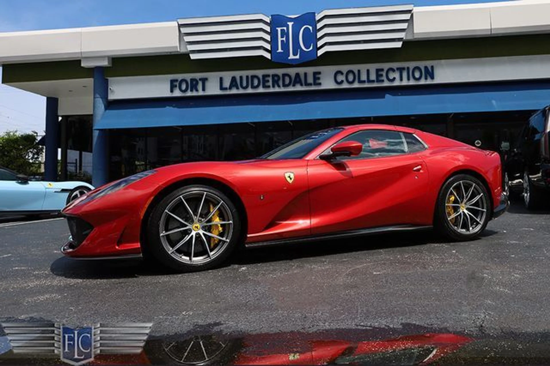 mph043_330448984_used_2021_ferrari_812_gts_convertible_6305_23078569_48_640_336d619ff5