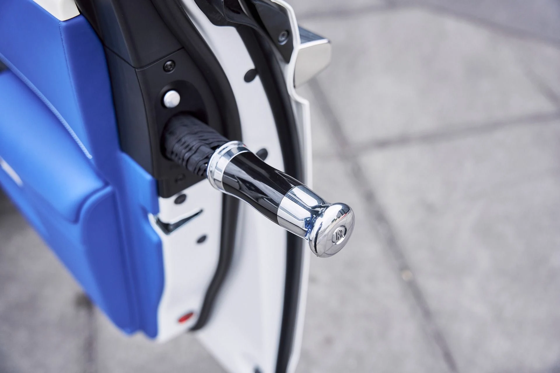 mph043_3317154942_Used_2019_Rolls_Royce_Ghost_Base_1767224309_829c8f367f