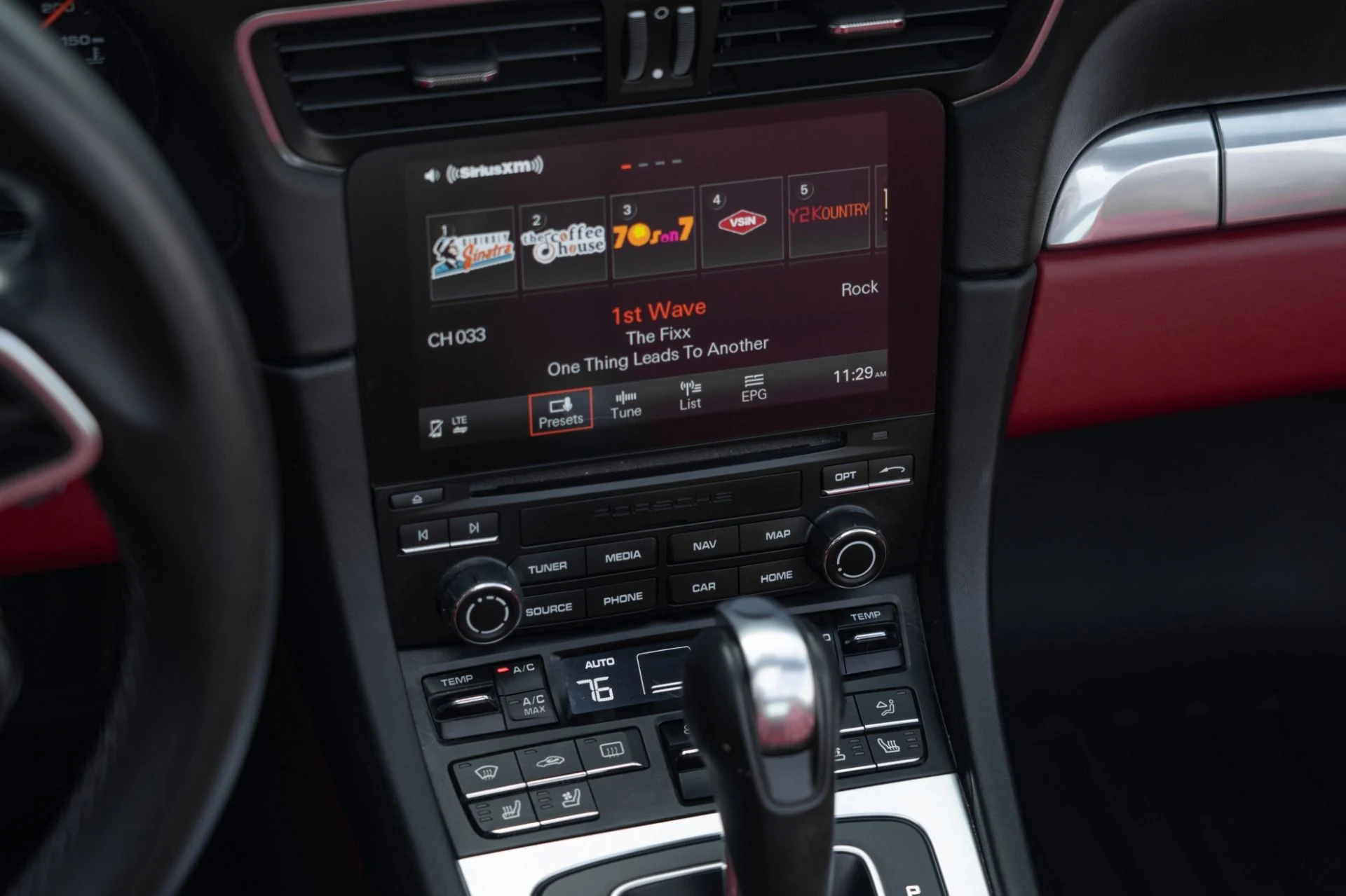 mph043_333145316_Used_2017_Porsche_911_Targa_4_S_1761592159_1bf97bb615