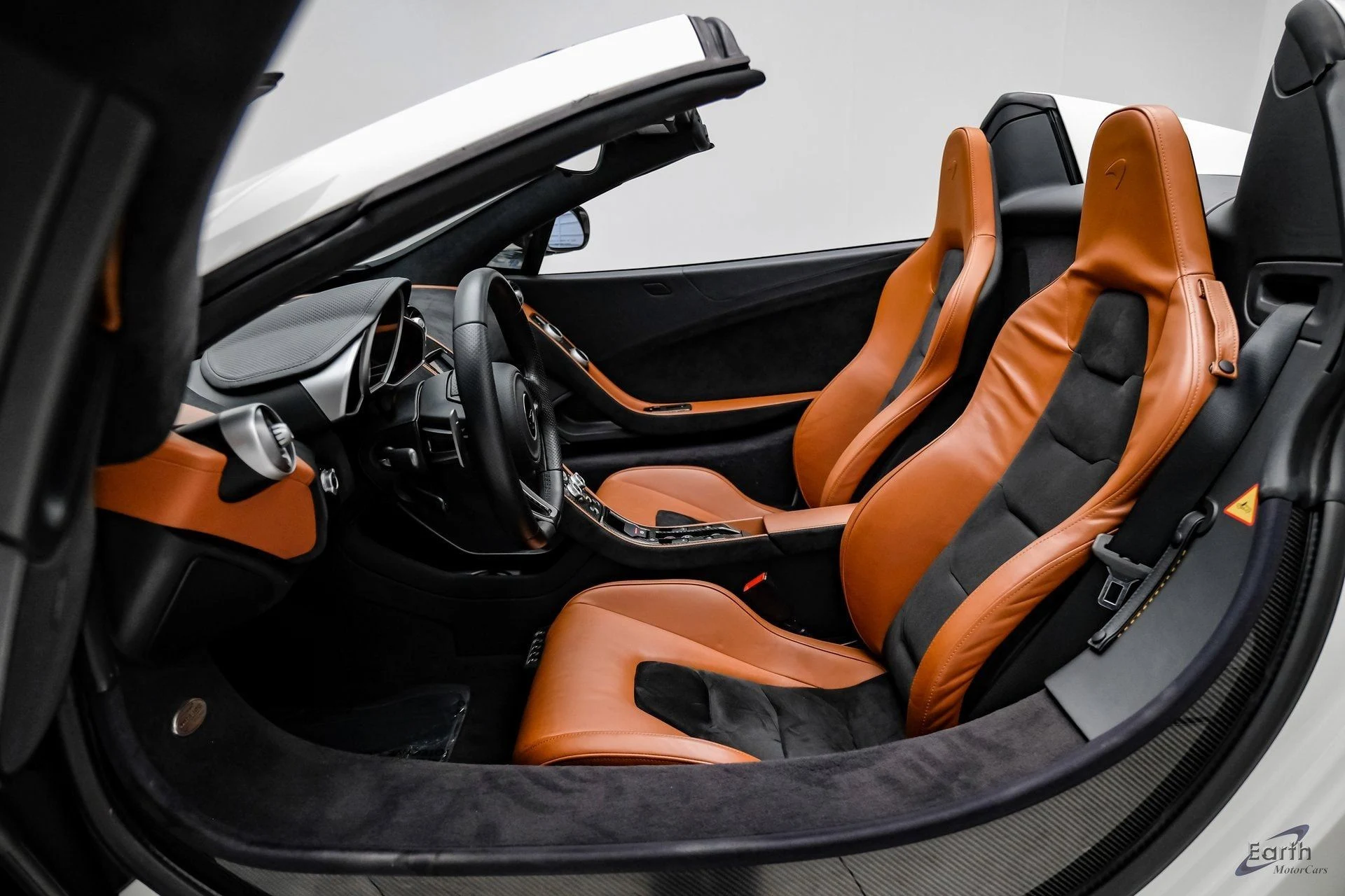 mph043_3333008622_b7ccaea86ff9690da3919acaba2b3be6x_5f86b9f235