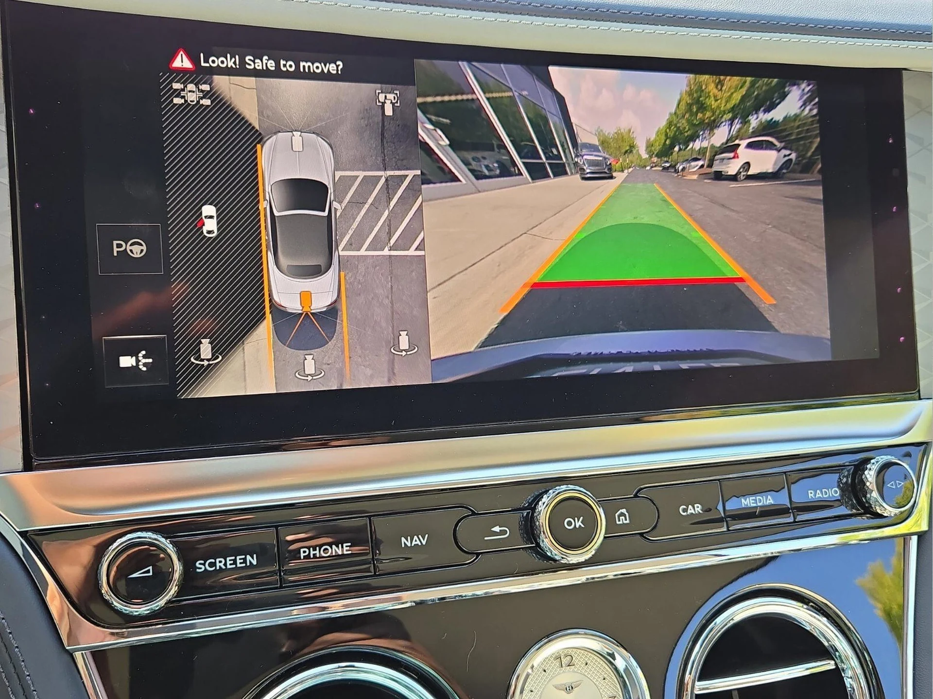 mph043_334180272_01f64285a0a2d5acec8cc638e9893099x_98b0079afd