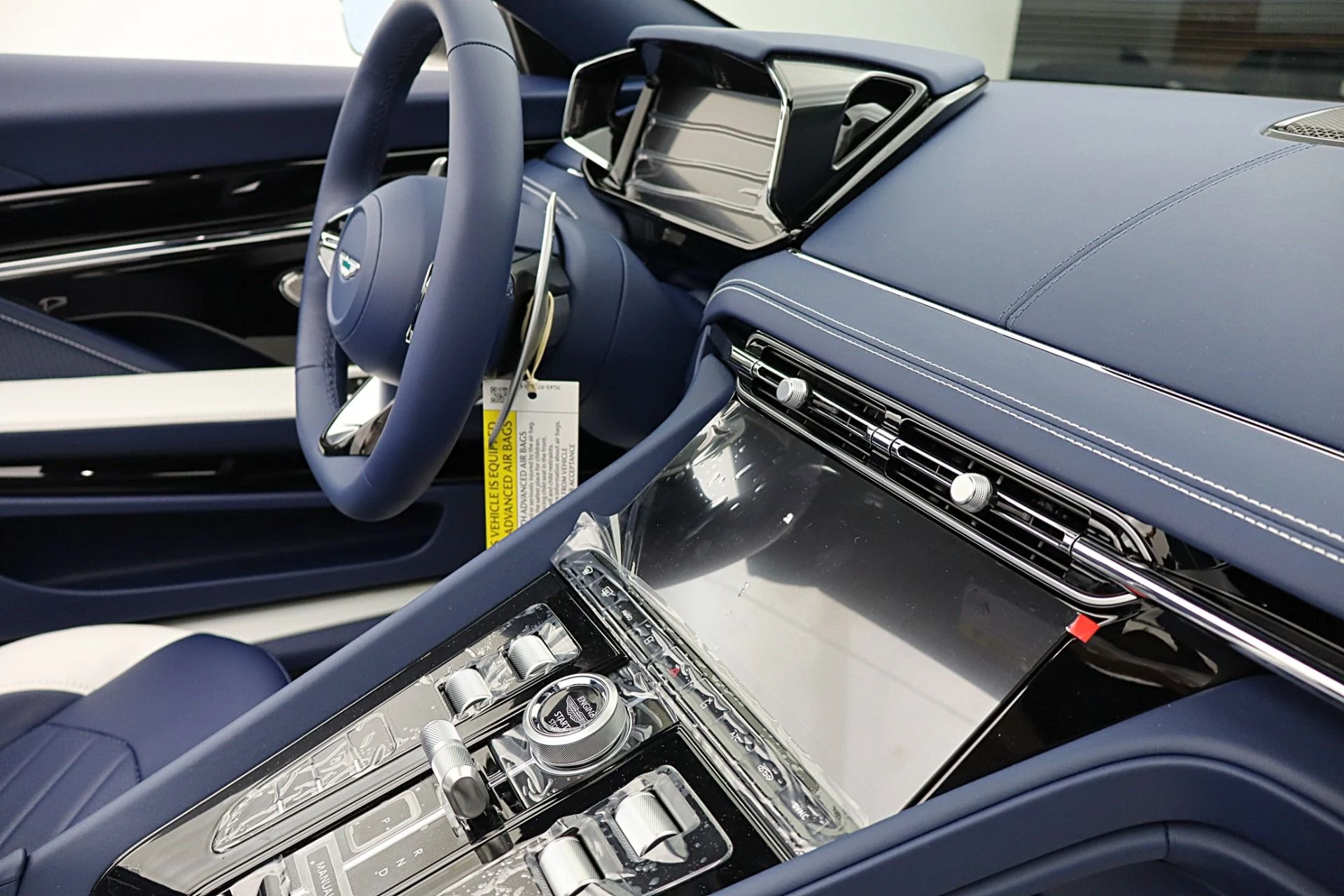 mph043_3341859307_New_2026_Aston_Martin_DB_12_S_Volante_d72e9c5cfb