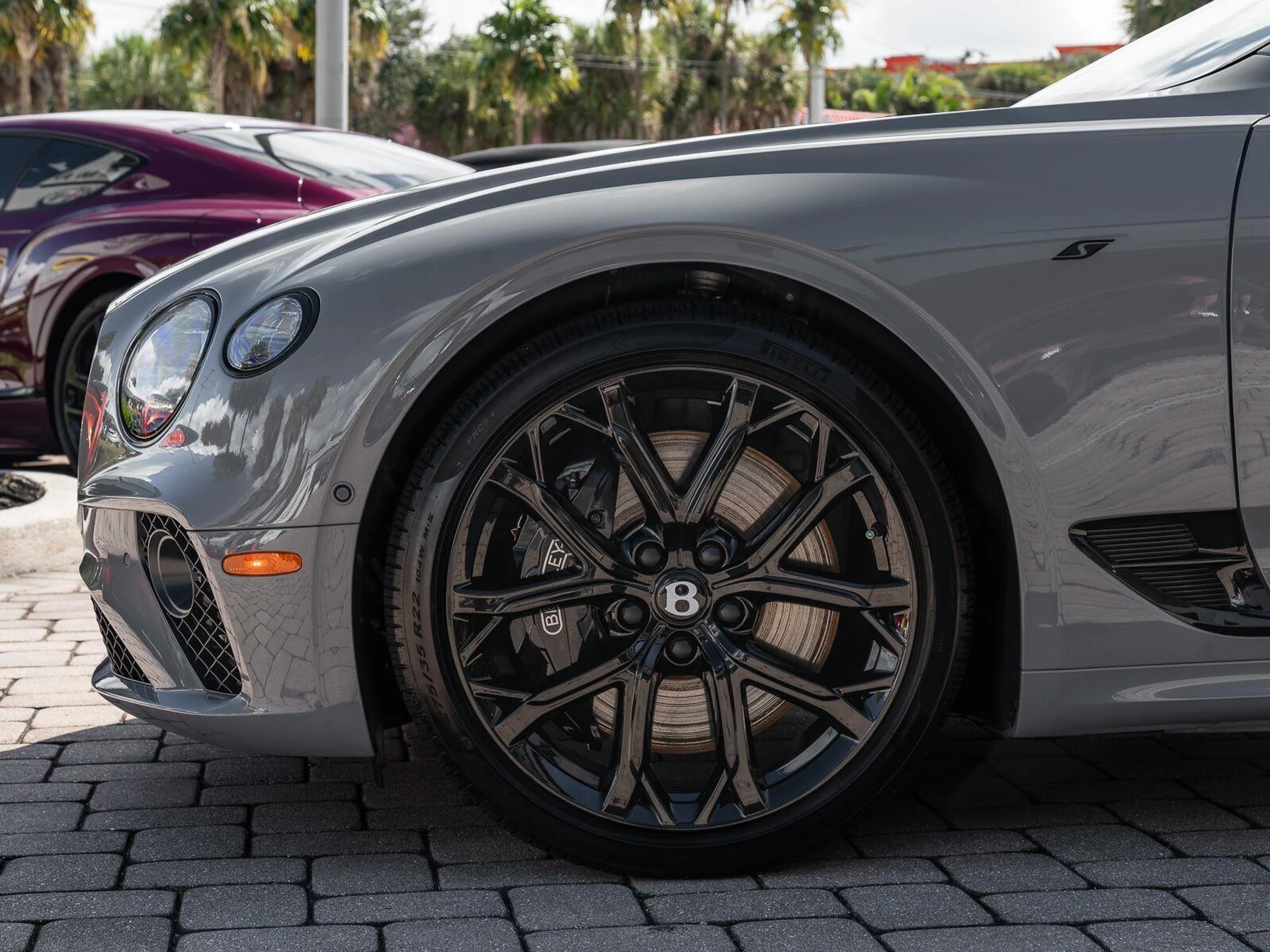 mph043_3343890321_Used_2023_Bentley_Continental_GTC_S_V8_1793214140_8c55ef0f0e