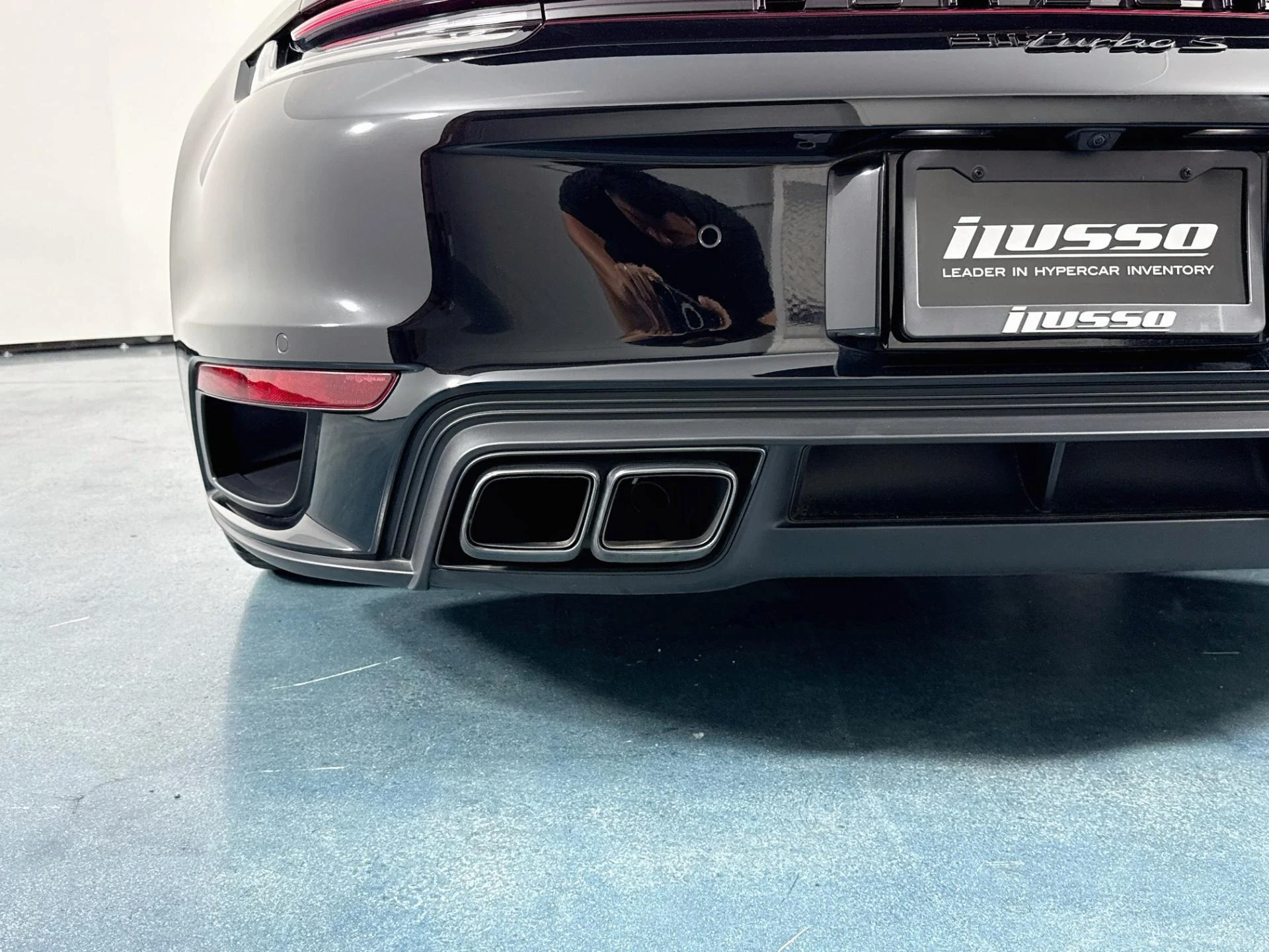 mph043_3373124356_Used_2021_Porsche_911_Turbo_S_1787123370_5606fb033a